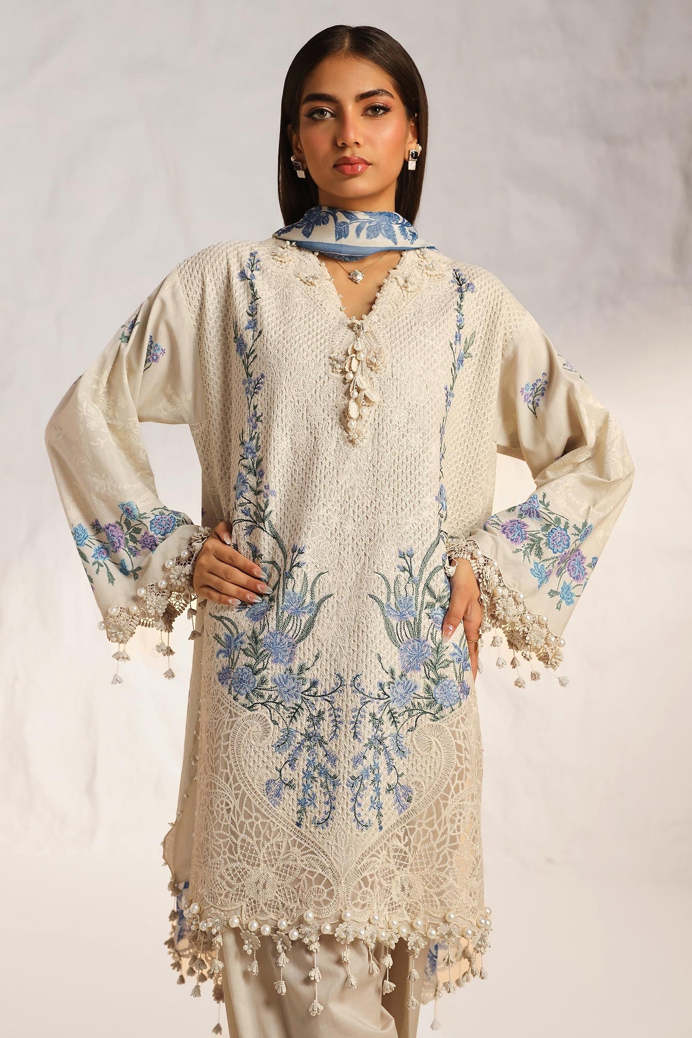 Unstitched 3 Piece Lawn Suit