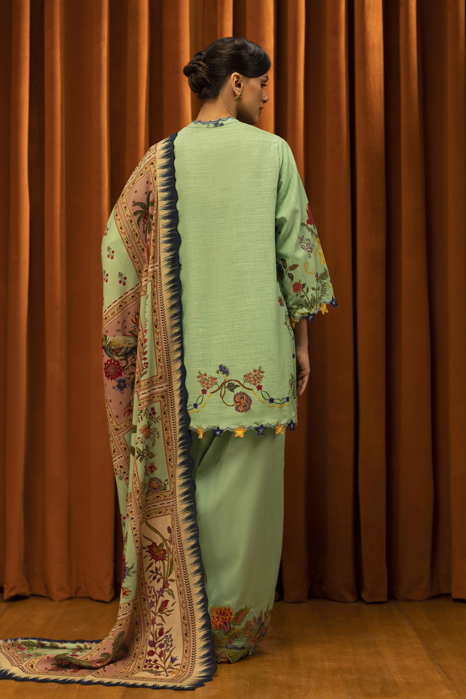 Unstitched Slub Muzlin 3 Piece Suit