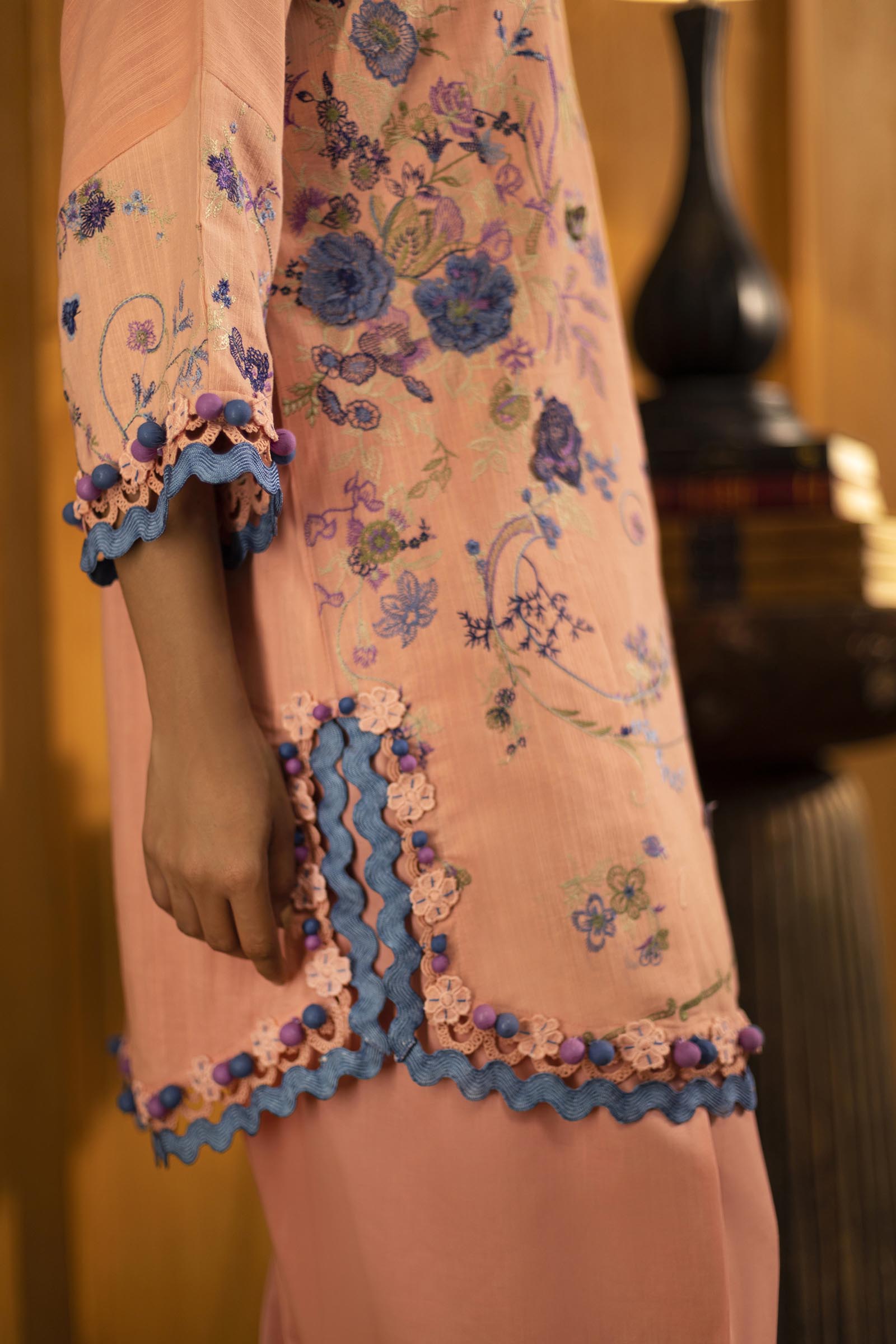 Unstitched Slub Muzlin 3 Piece Suit
