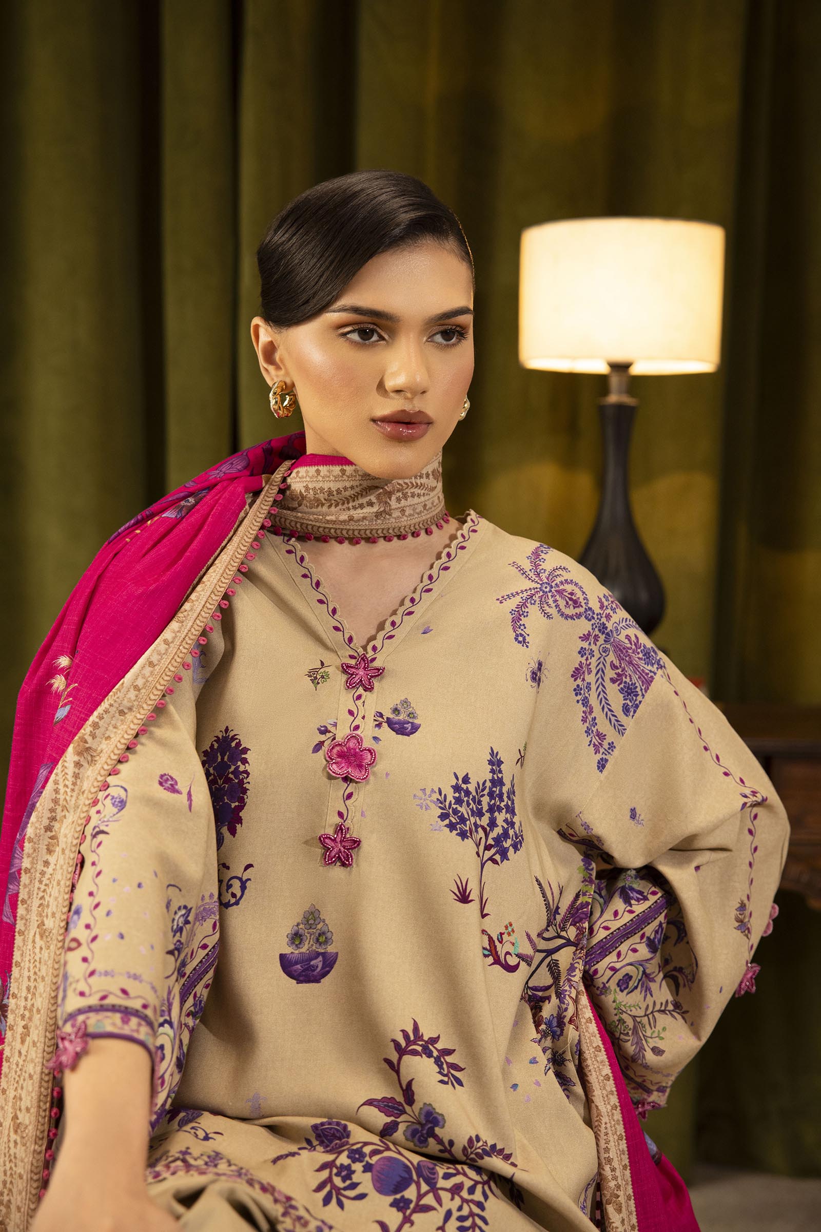 Unstitched Linen Muzlin 3 Piece Suit