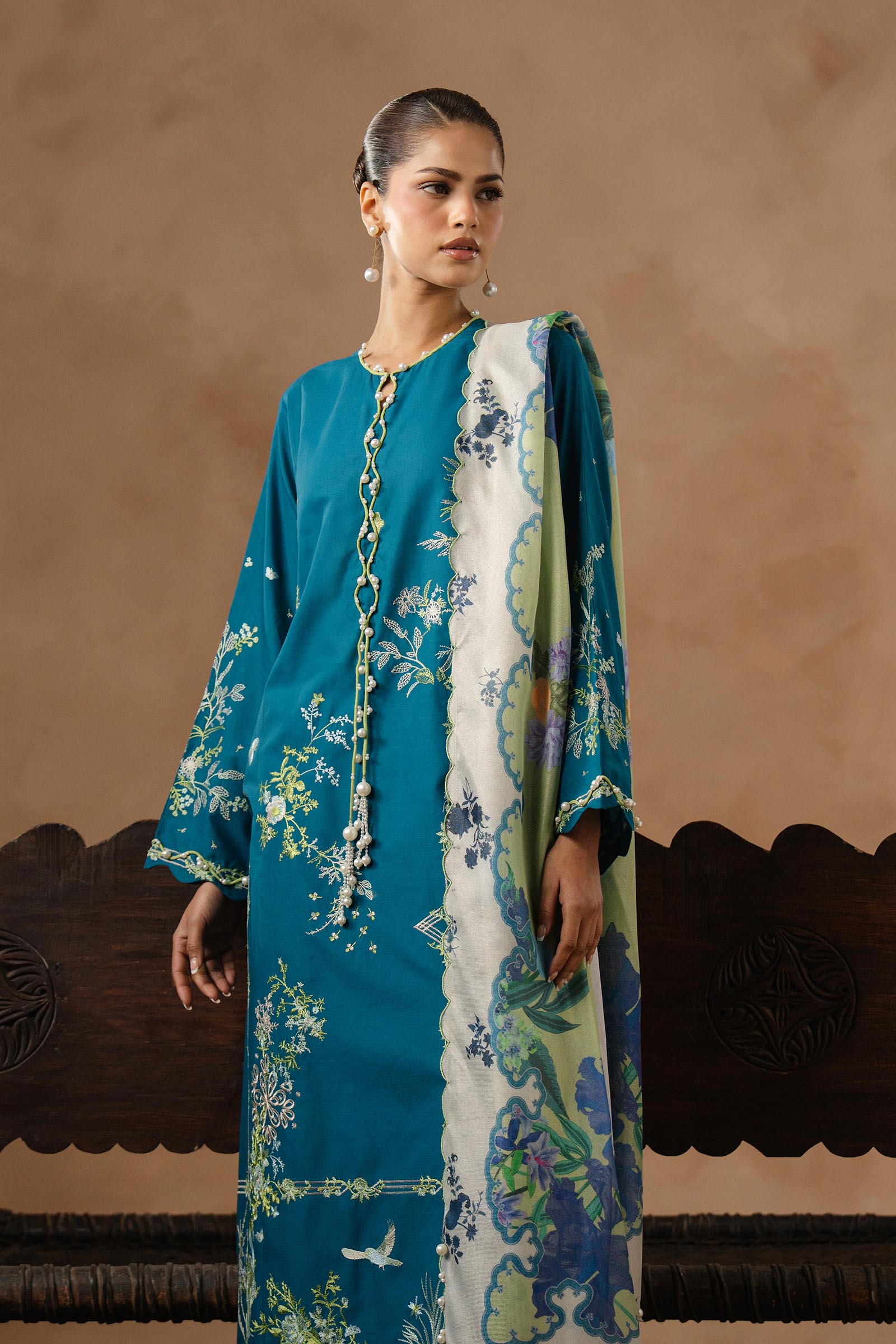 Unstitched Muzlin Lawn 3 Piece Suit