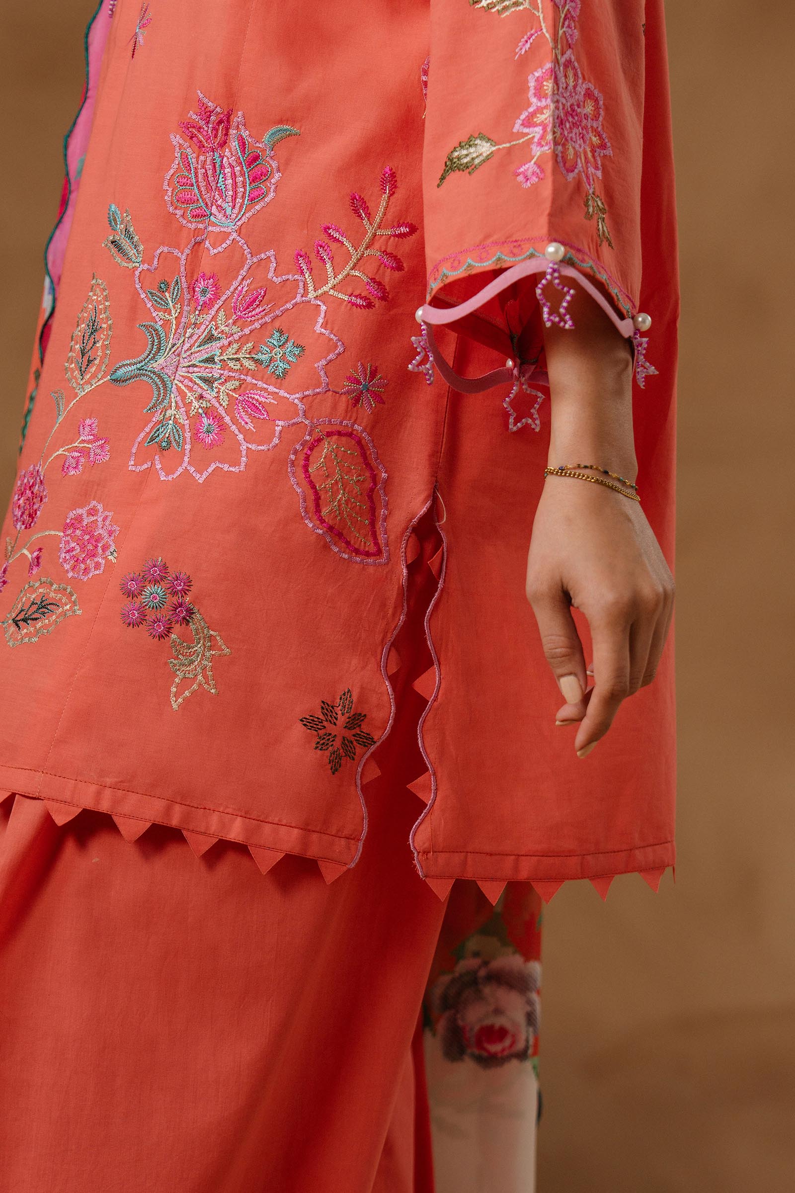 Unstitched Muzlin Lawn 3 Piece Suit