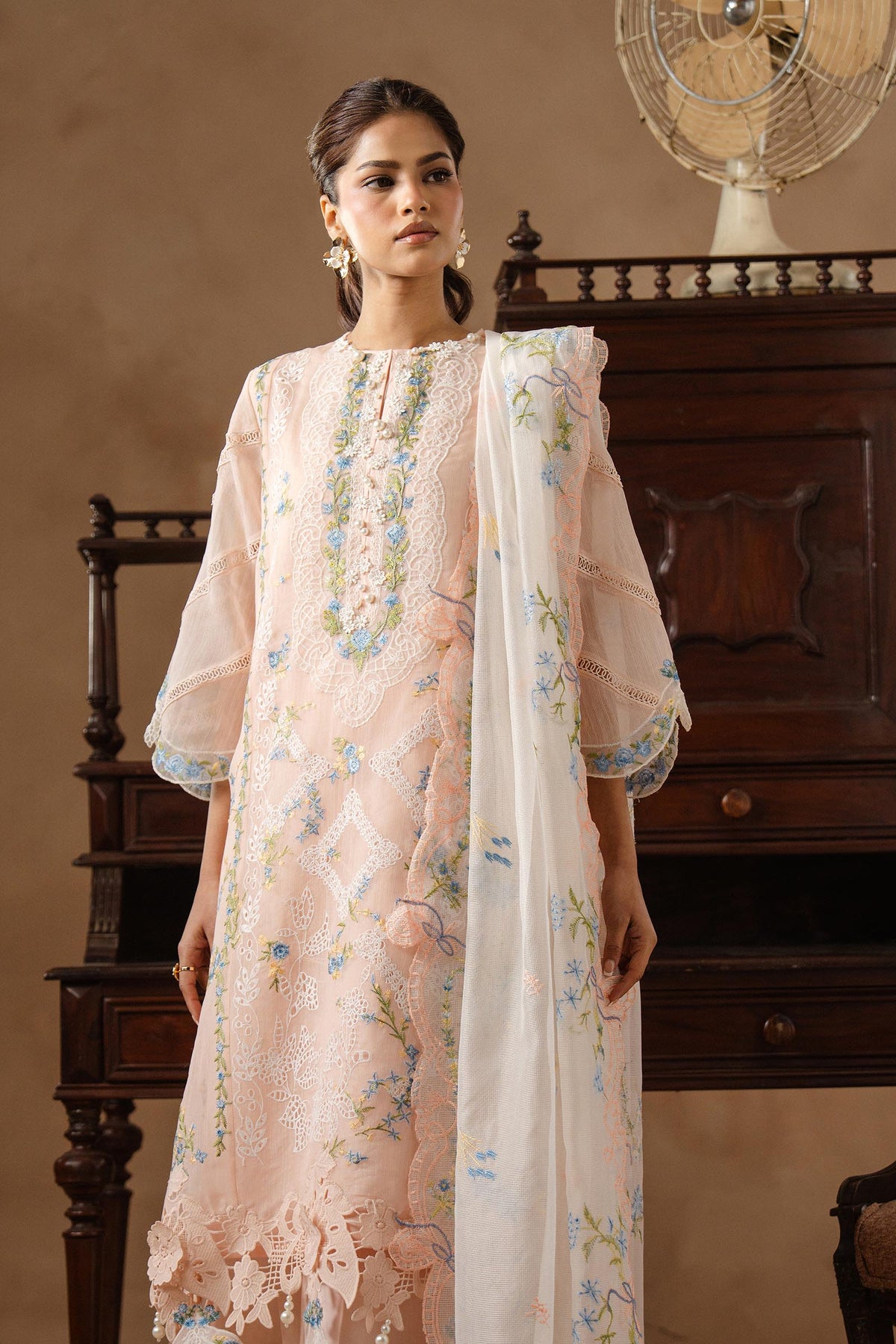 Unstitched Muzlin Woven 3 Piece Suit