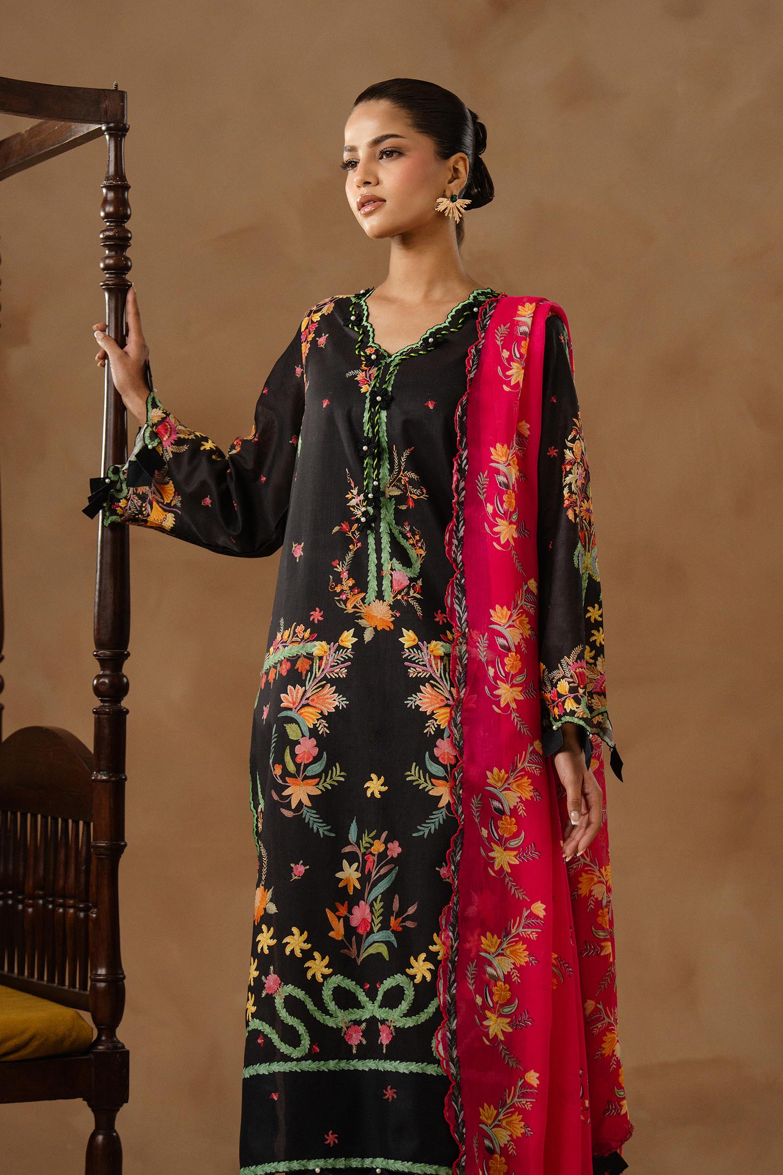 Unstitched Muzlin Lawn 3 Piece Suit