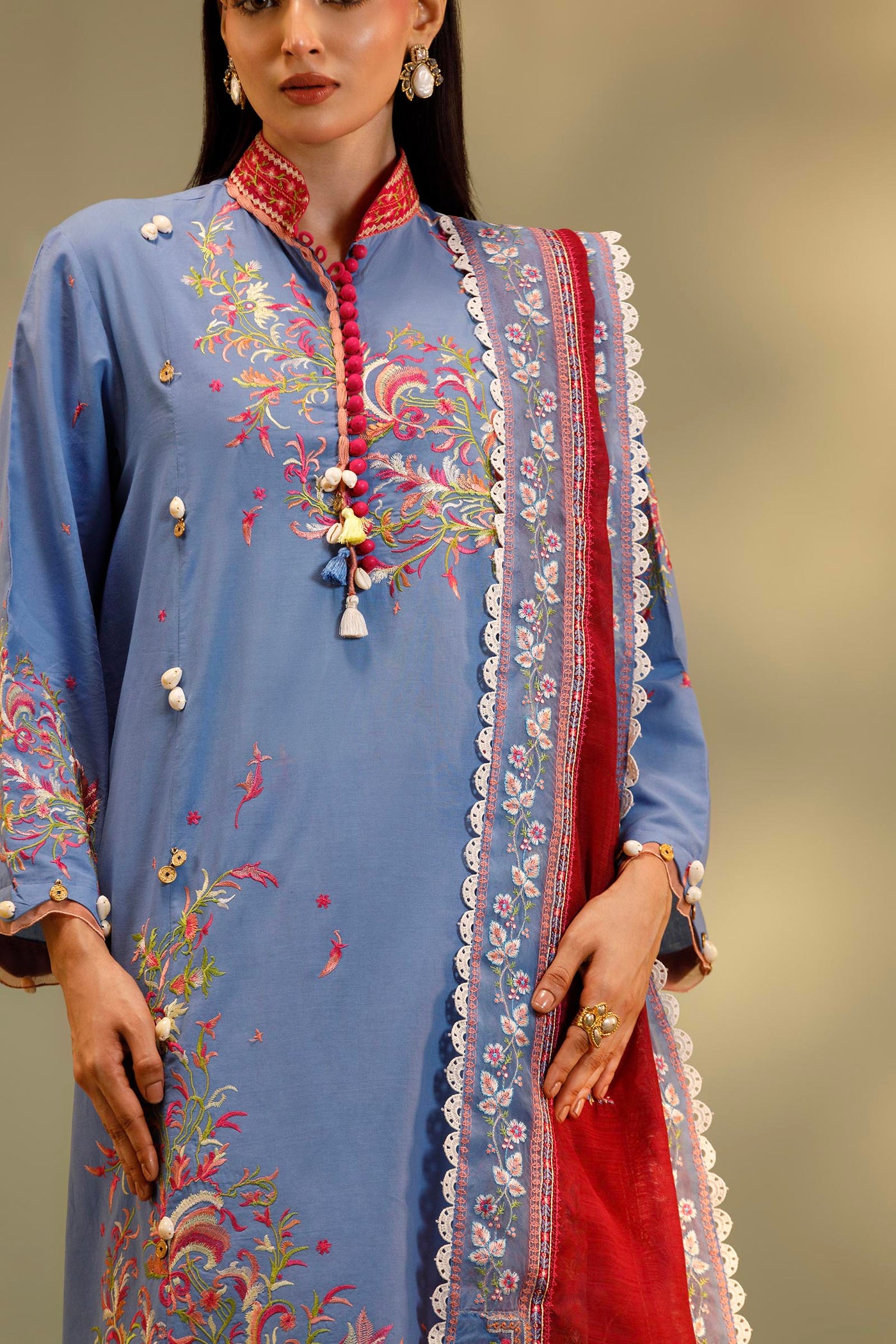 sana-safinaz-pool-06420519