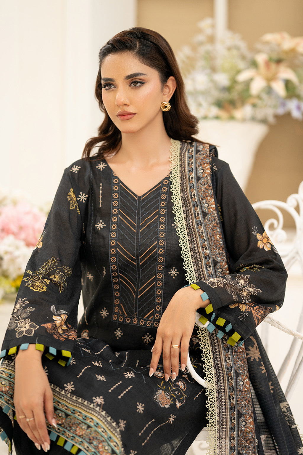 Neesa-D-142 (Unstitched)