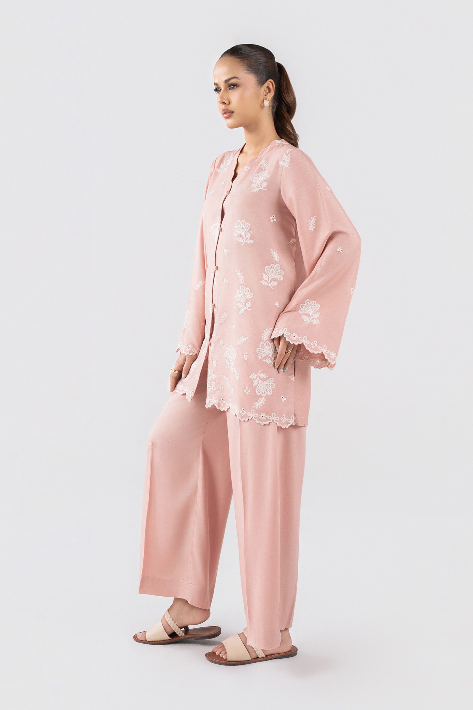 2 Pc Embroidered Arabic Lawn Suit
