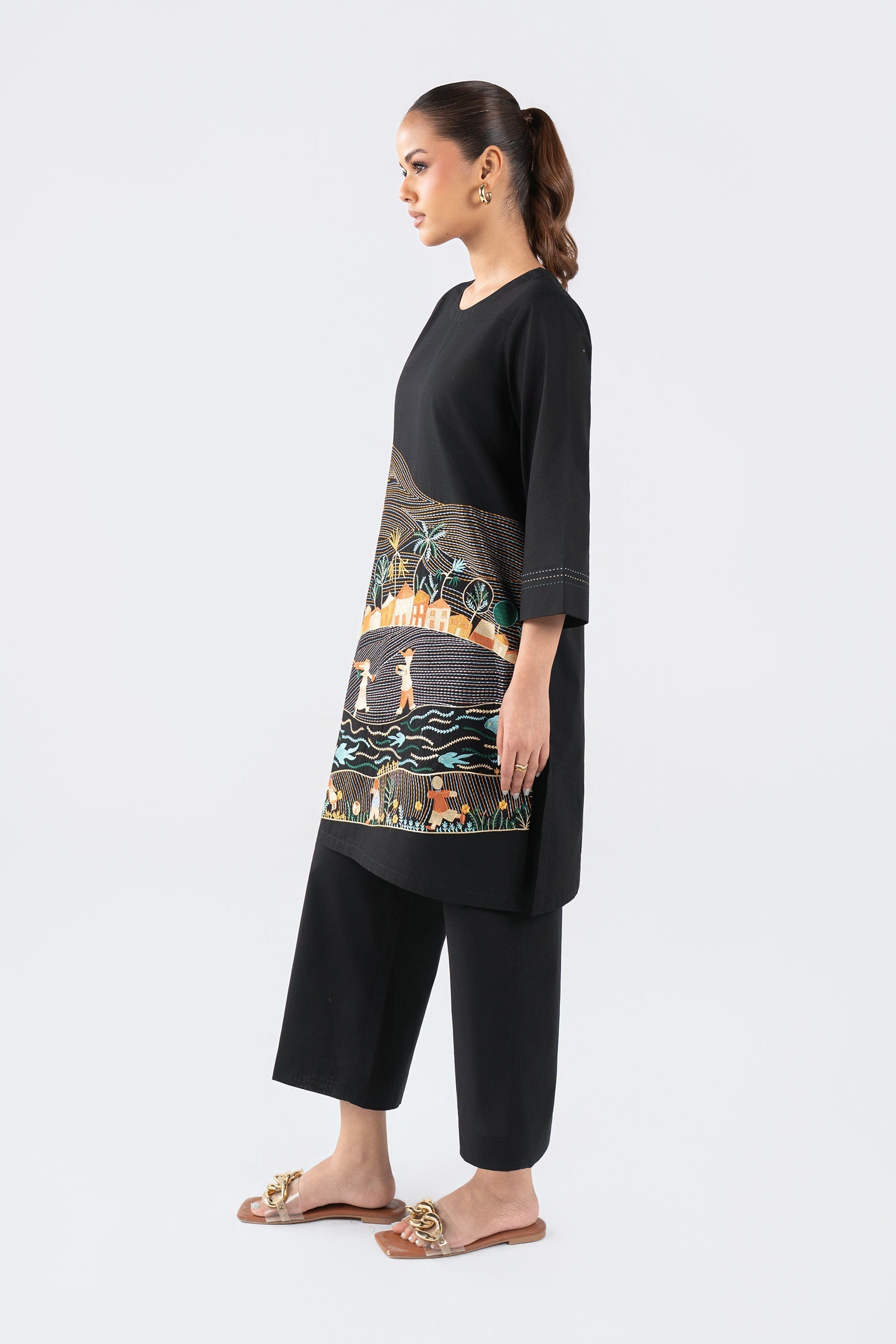 2 Pc Embroidered Crosshatch Suit