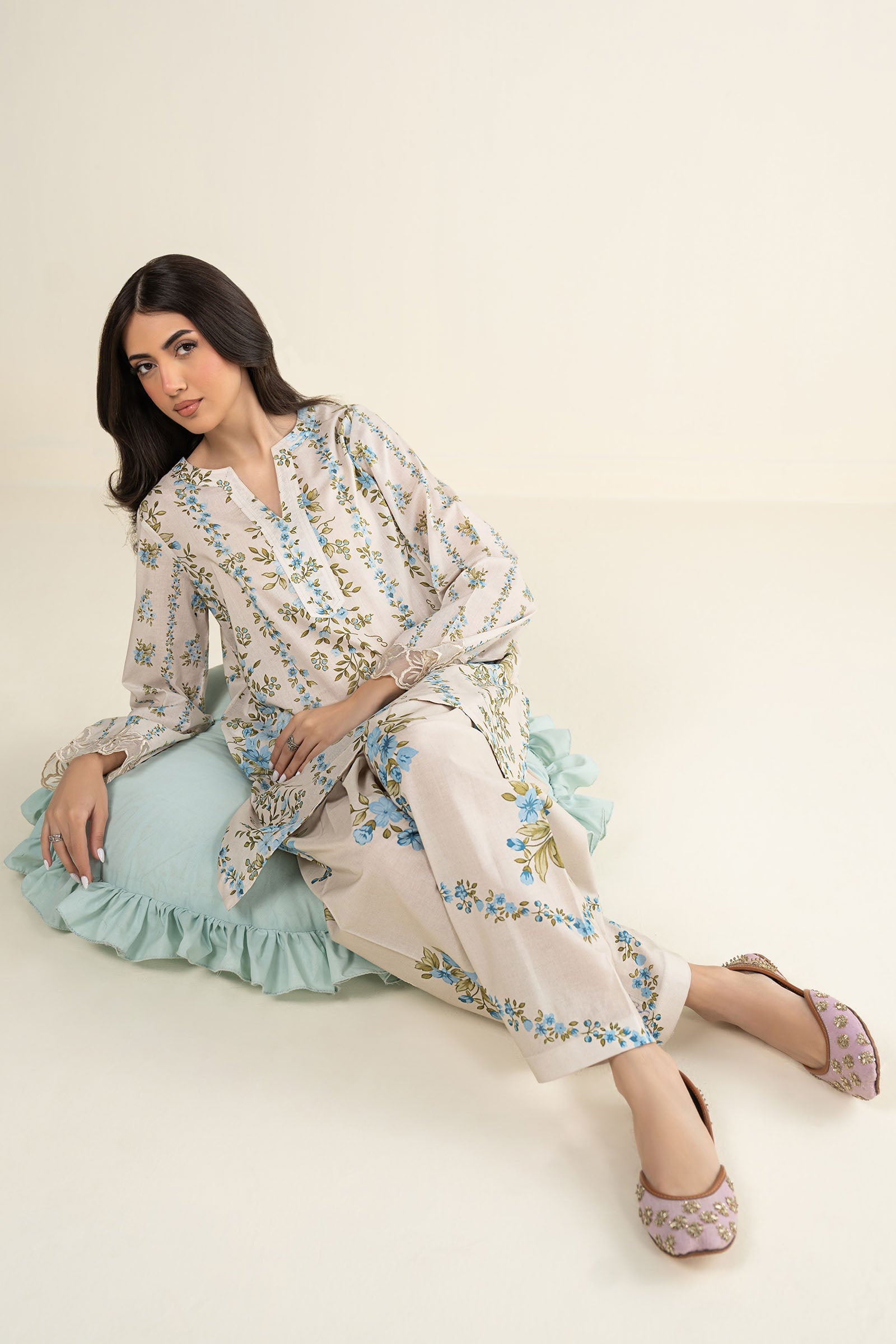 2 Pc Printed Lawn Suit