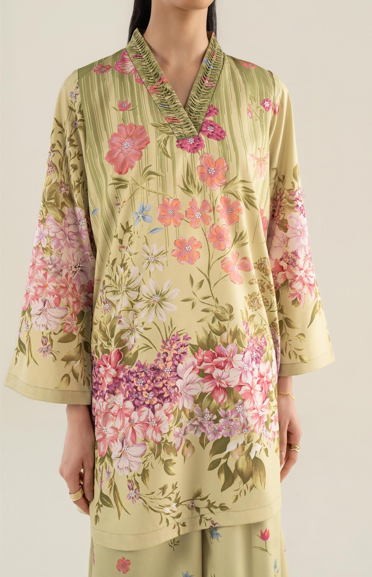 2 Pc Printed Crepe Suit