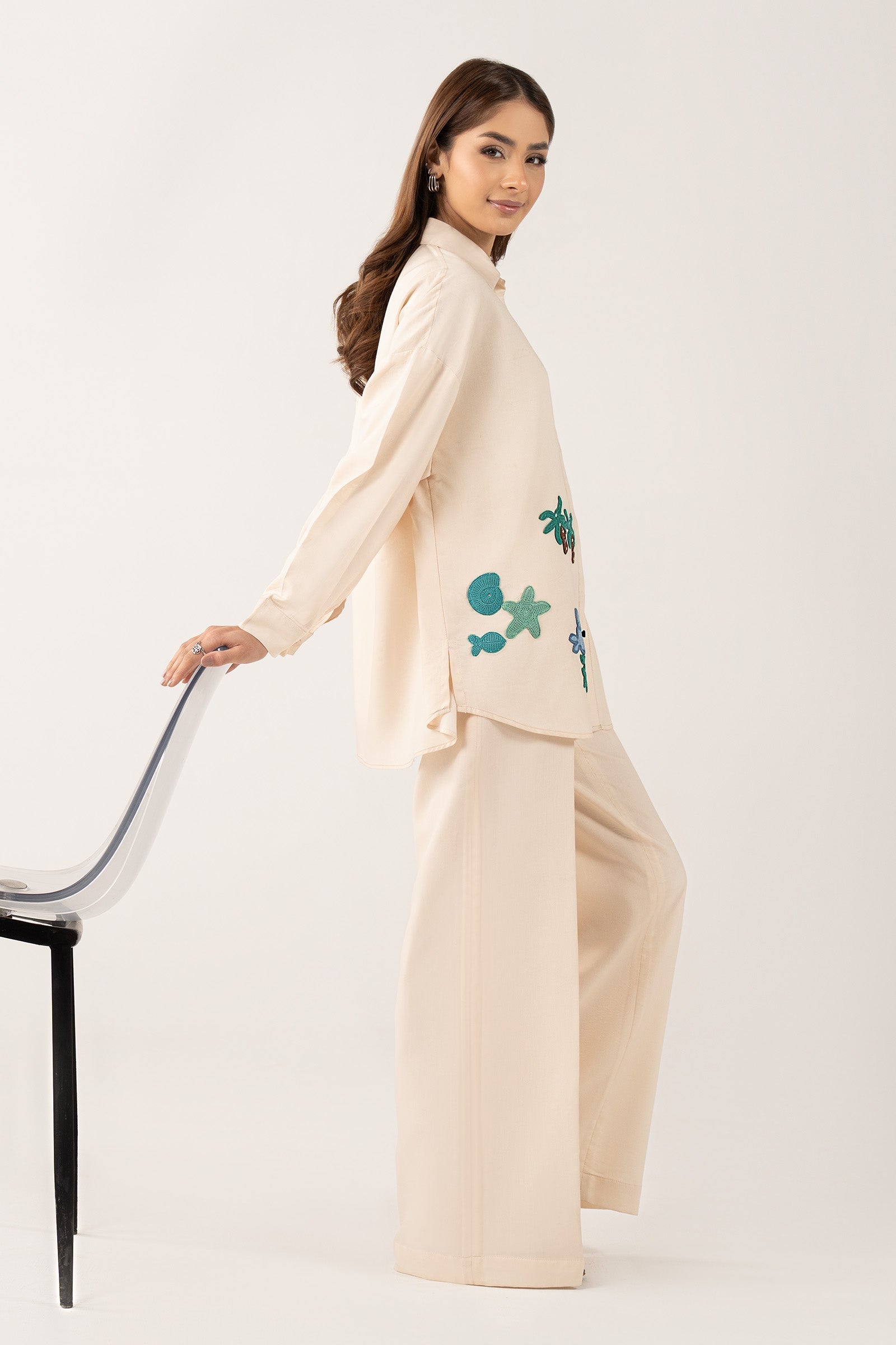 2 Pc Dyed Arabic Lawn Suit