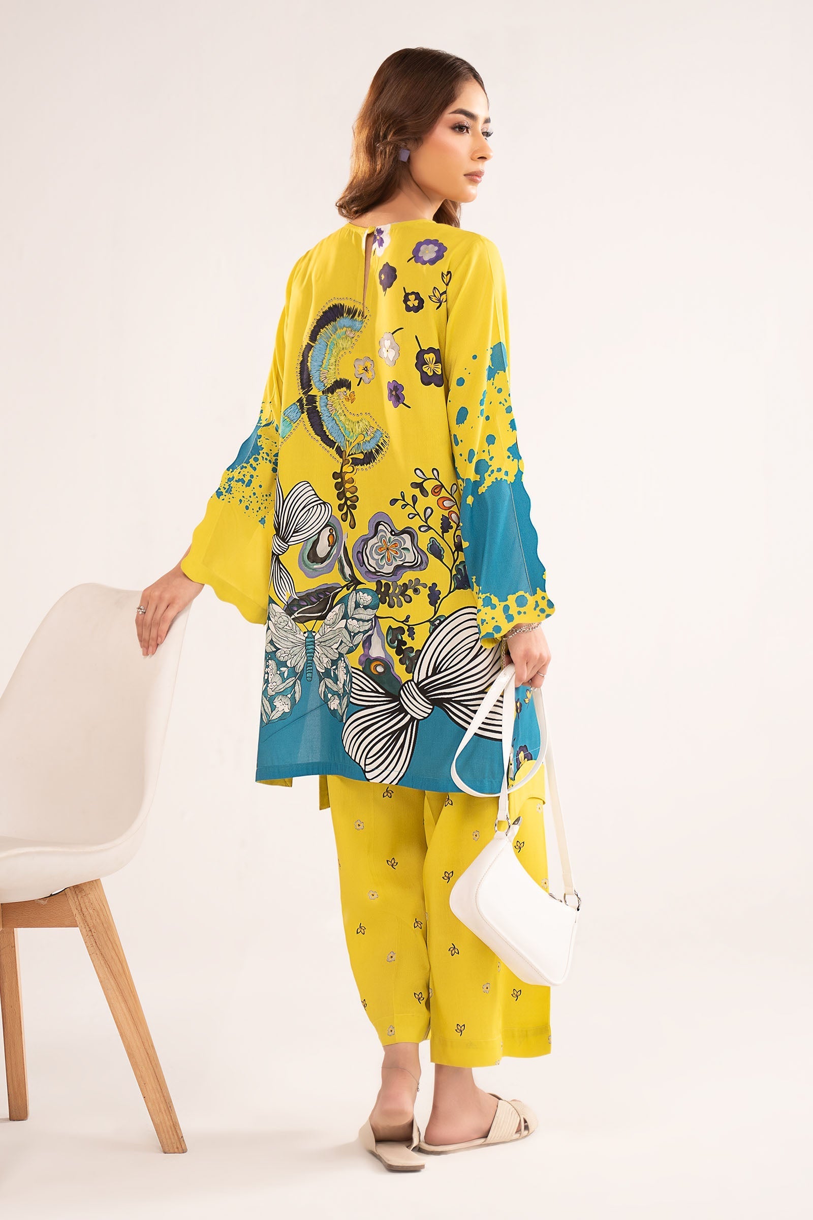 2 Pc Printed Arabic Lawn Suit