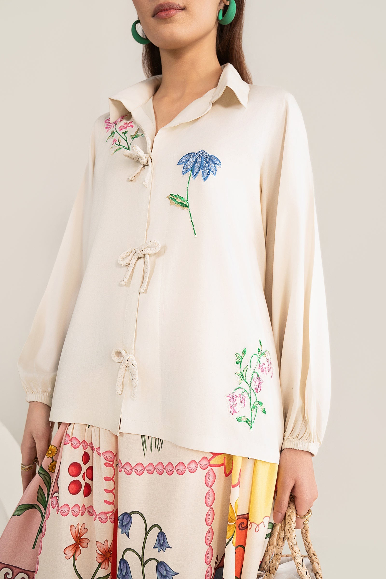2 Pc Embroidered Arabic Lawn Suit
