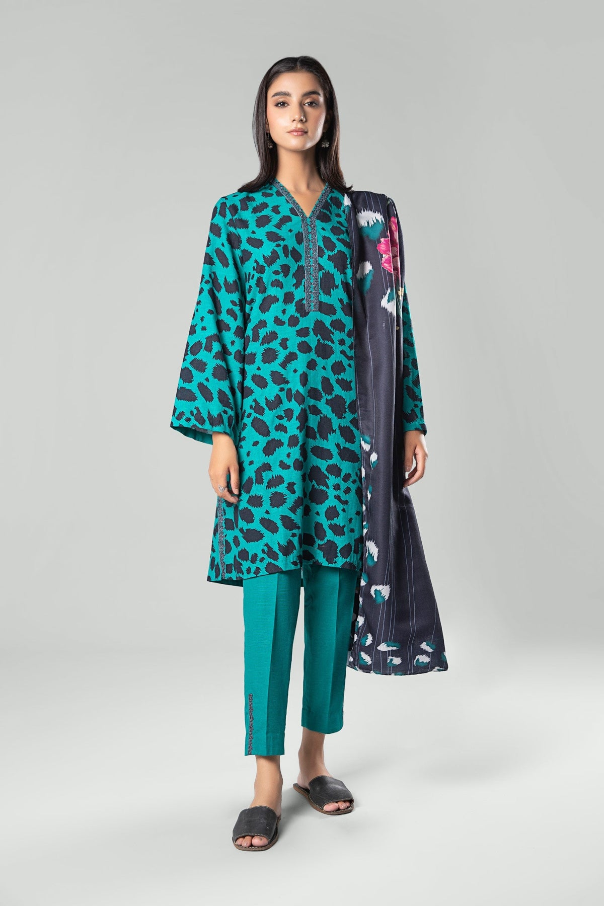 3 Pc Printed Khaddar Suit - MBP210B-ESM-999