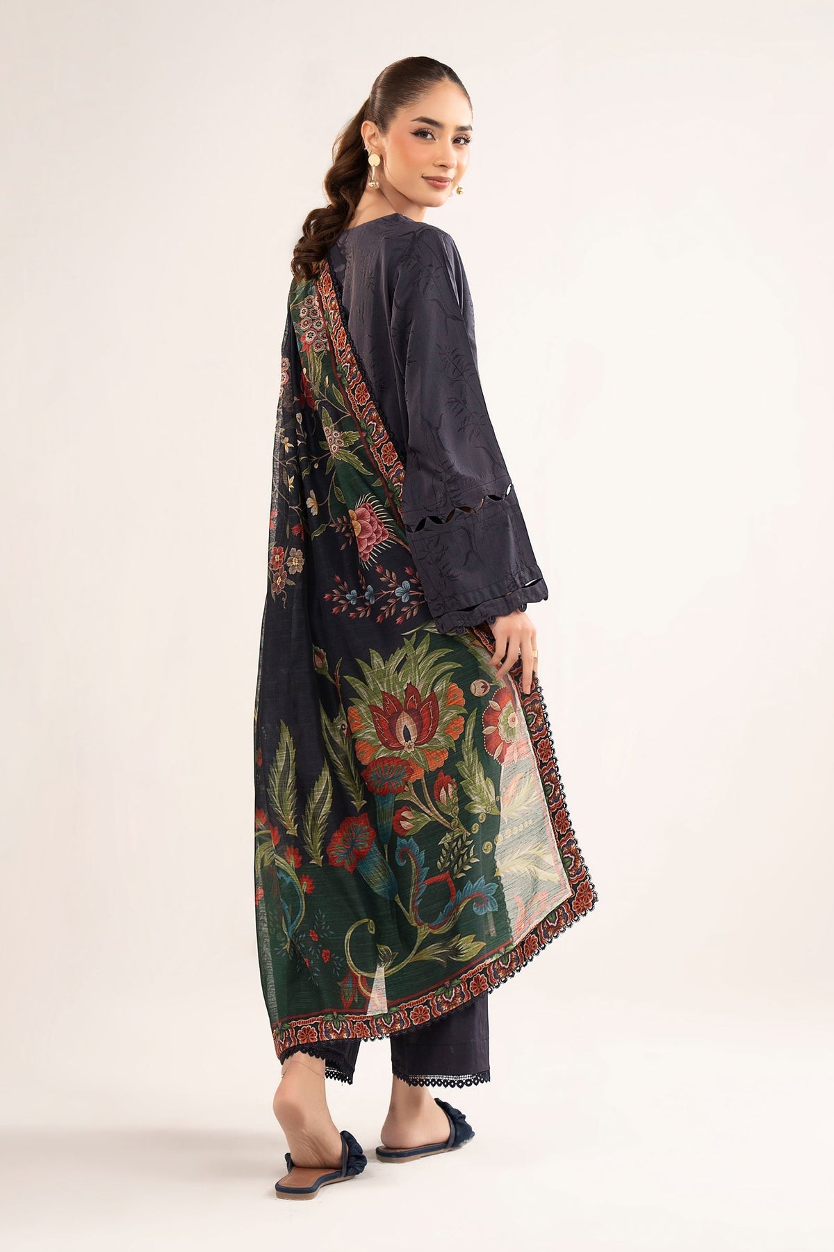 3 Pc Embroidered Viscose Suit