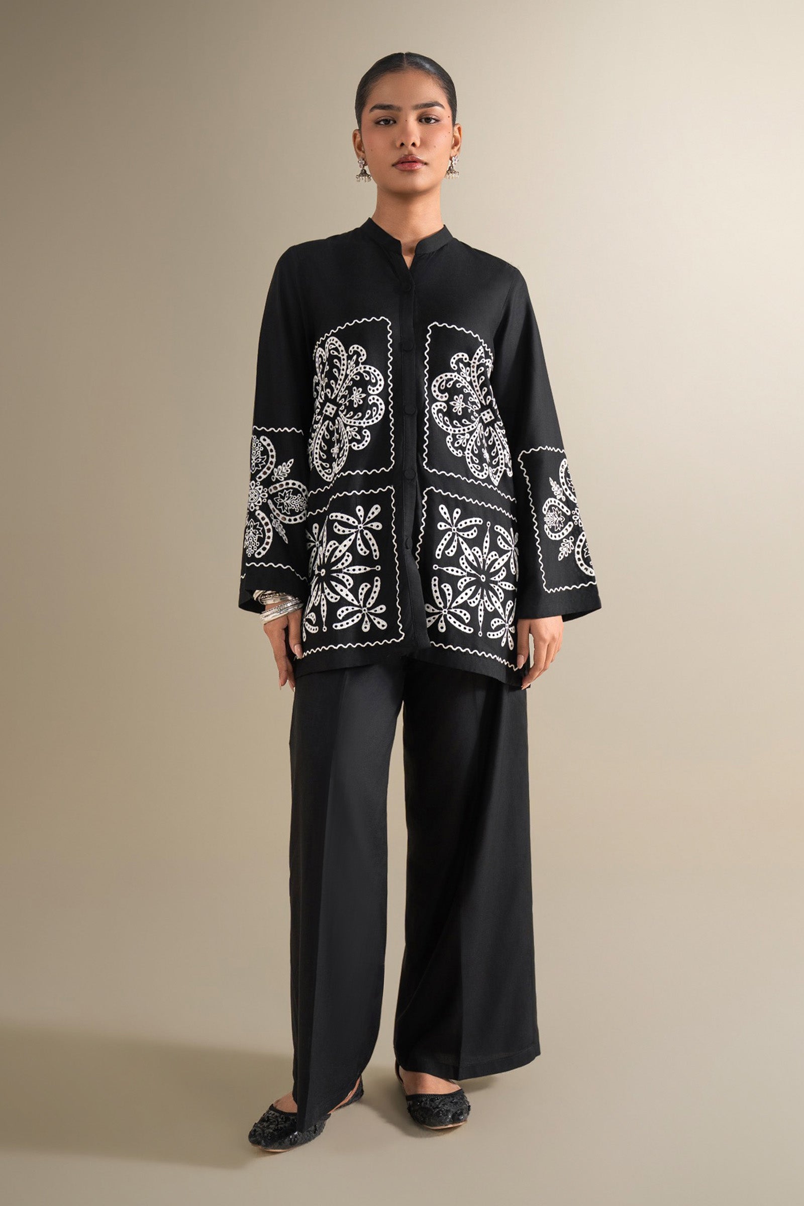 2 Pc Embroidered Linen Suit