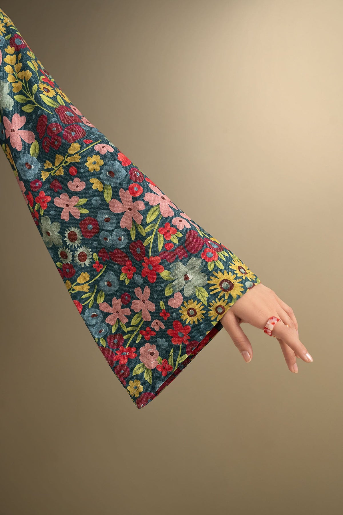 2 Pc Embroidered Karandi Suit