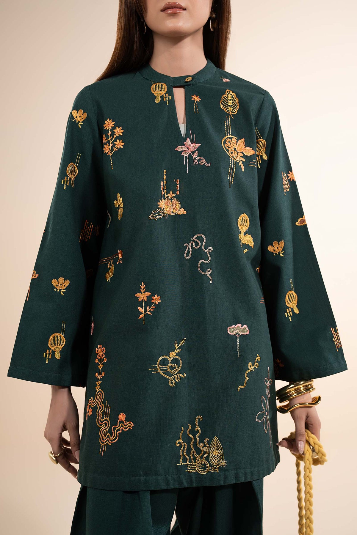 2 Pc Embroidered Khaddar Suit