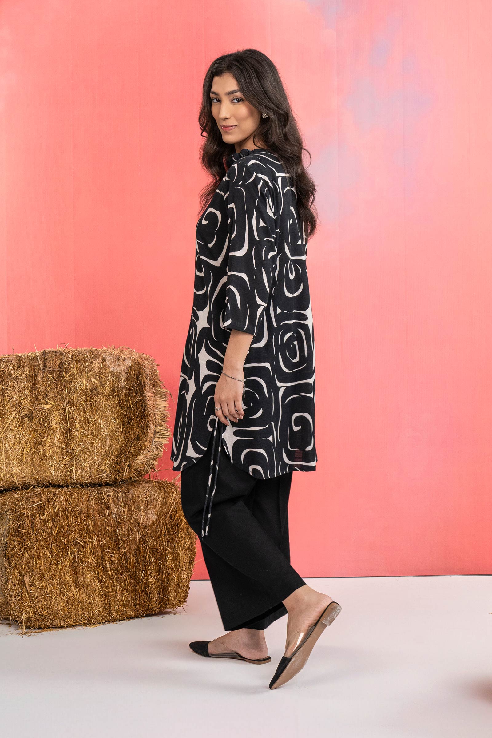 2 Pc Printed Slub Khaddar Suit