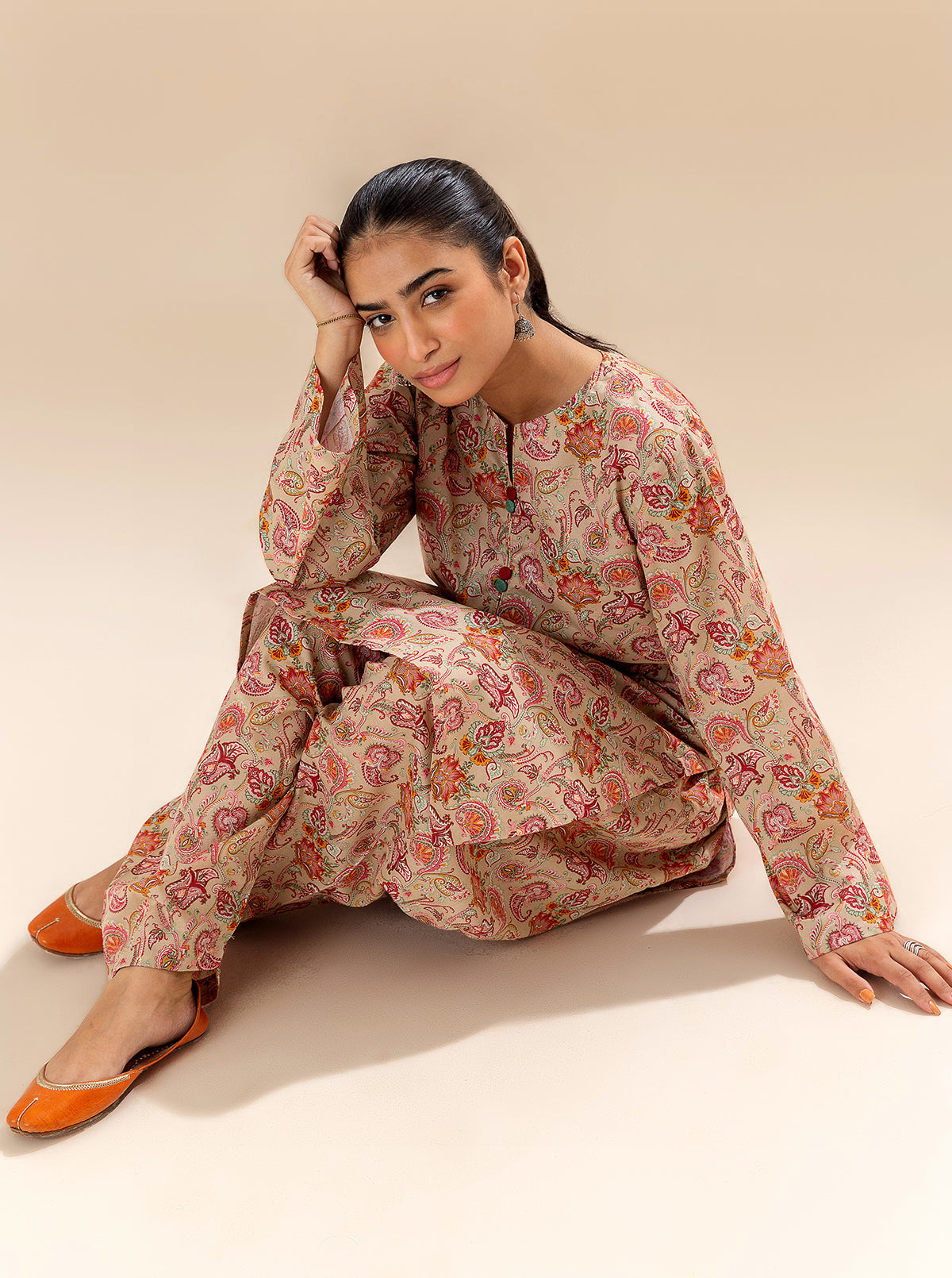2 Piece Printed Lawn -Cardinal Flow (Unstitched)