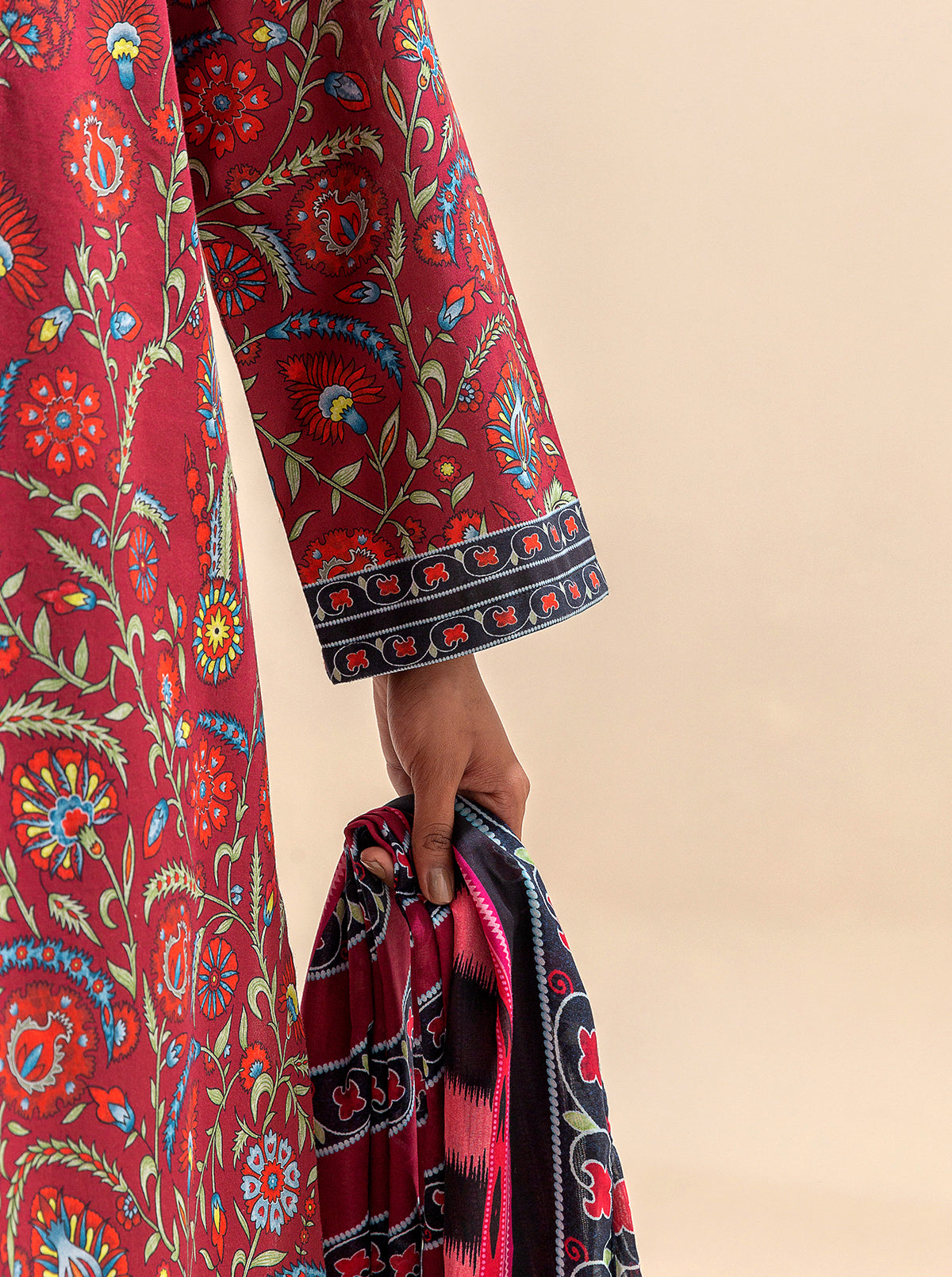 2 Piece Printed Lawn Suit-Dahlia Dragon (Unstitched)
