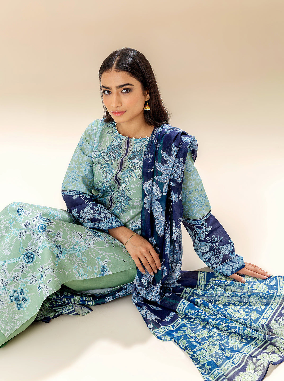 3 Piece Printed Lawn Suit (Unstitched)