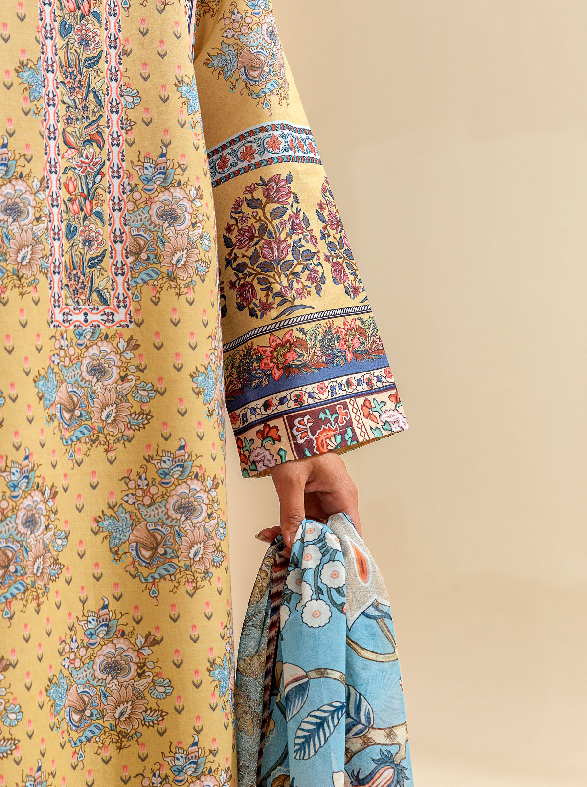 3 Piece Printed Lawn Suit (Unstitched)