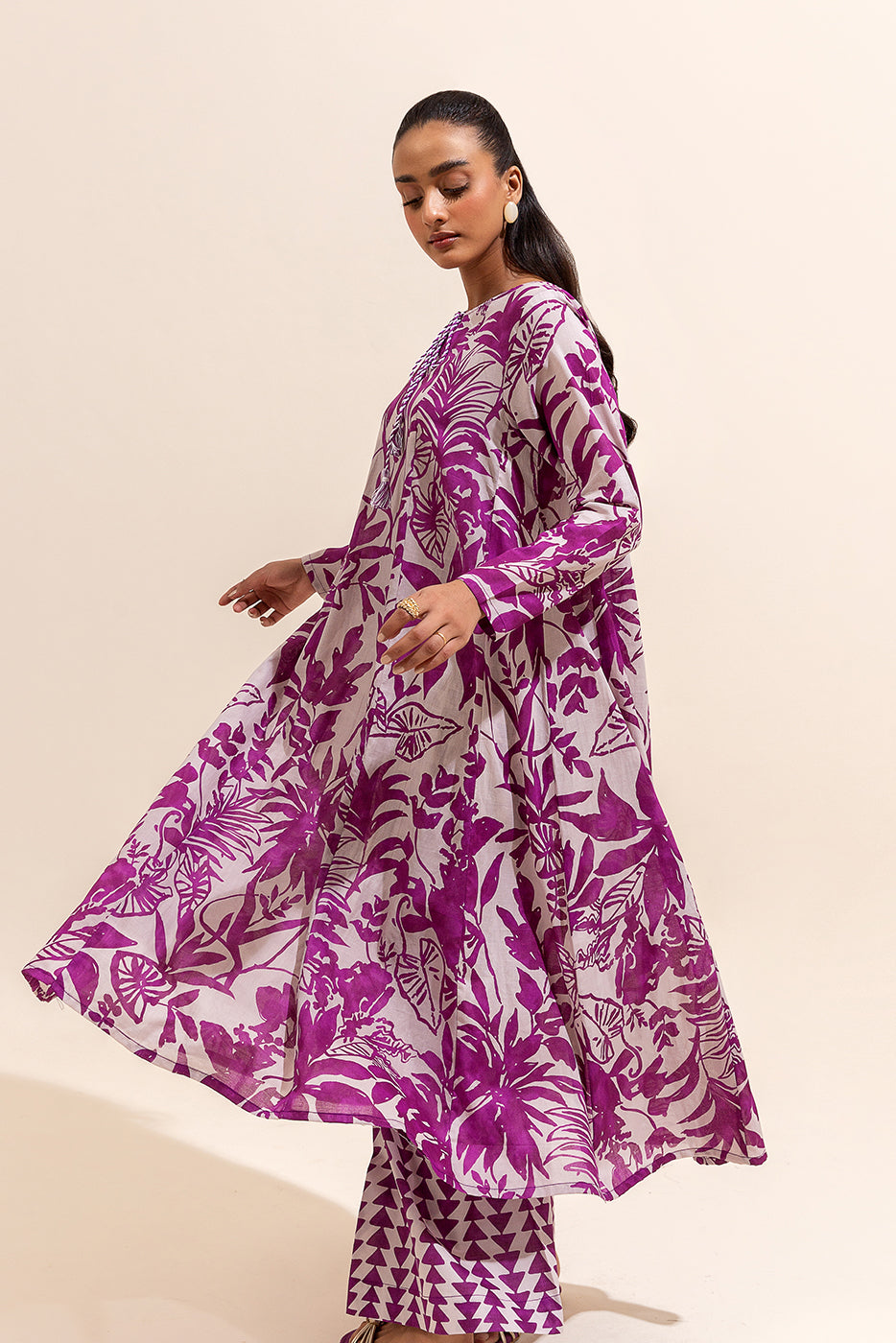 2 Piece Printed Lawn Suit-Vivid Imagination (Unstitched)