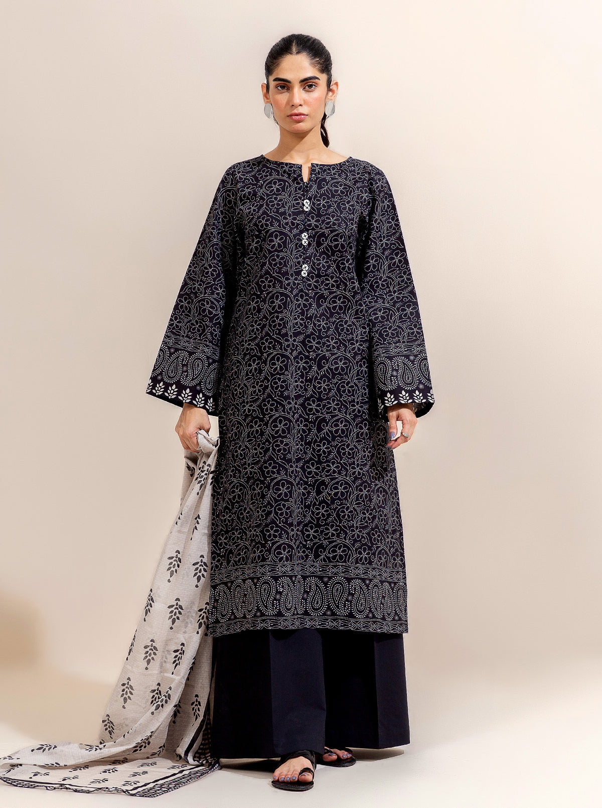 3 Piece Printed Lawn-Mystery Stitch (Unstitched)