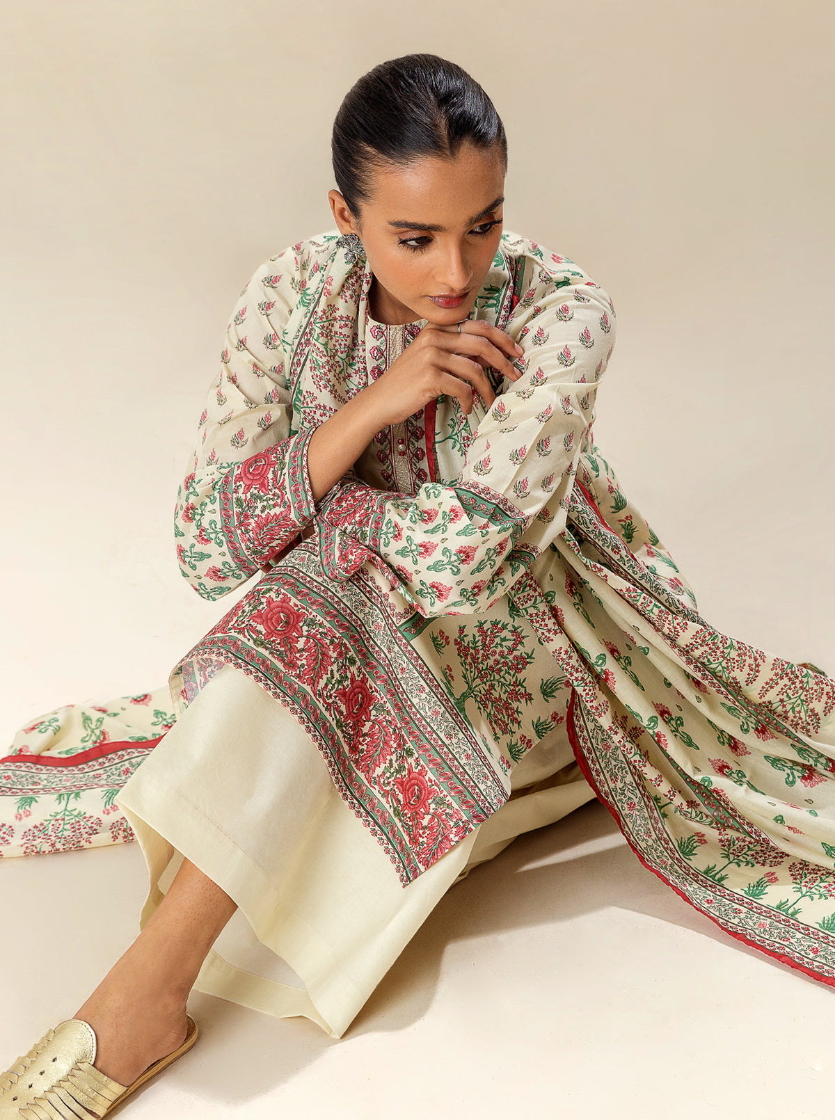 3 Piece Embroidered Suit-Mellow Traditions (Unstitched)