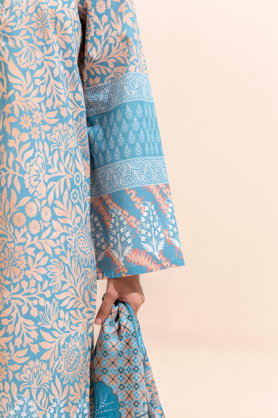 2 Piece Printed Lawn Suit-Seamless Season (Unstitched)