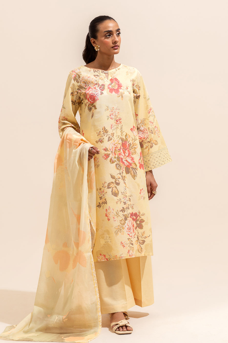 2 Piece Printed Lawn Suit-Vintage Veil (Unstitched)