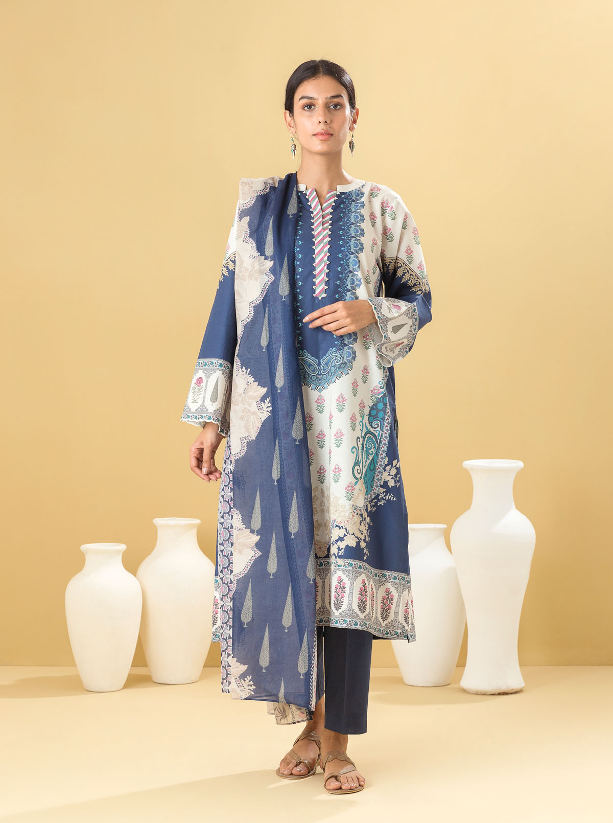 3 Piece - Printed Lawn Suit - Oriental Escape