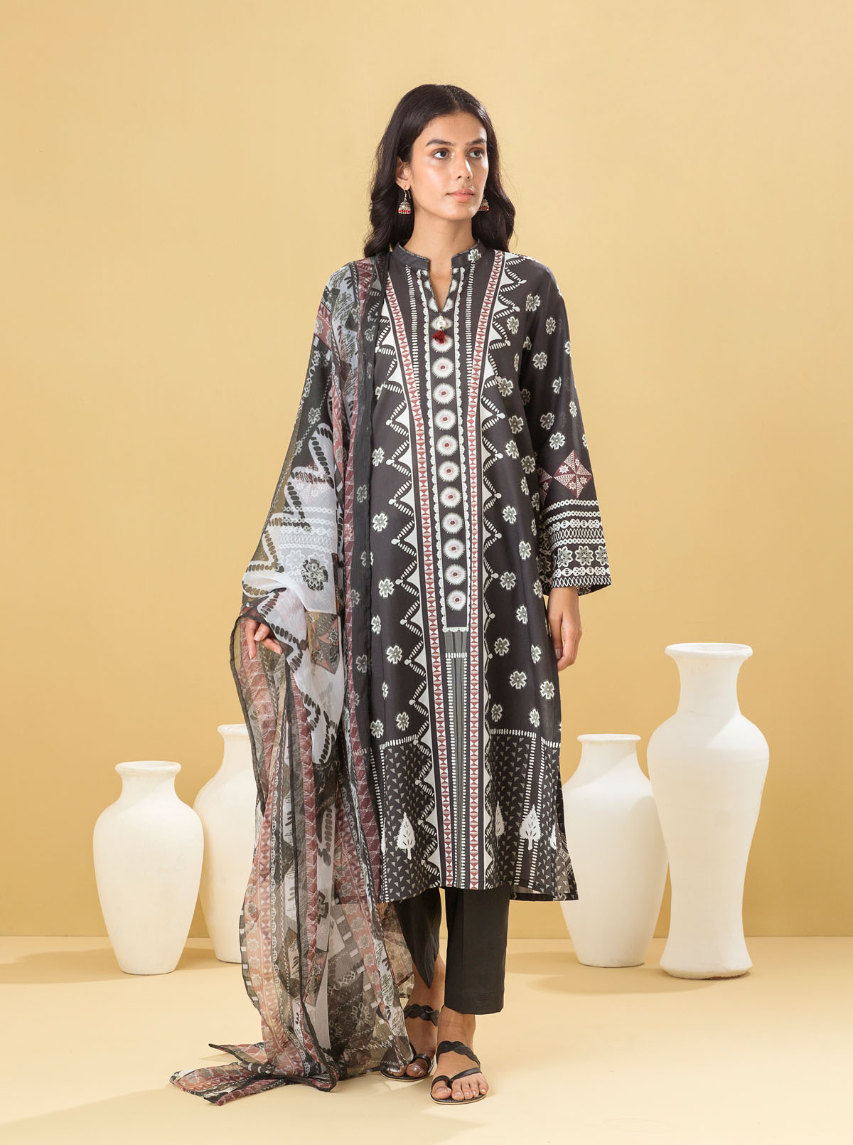 3 Piece - Printed Lawn Suit - Noir Hues