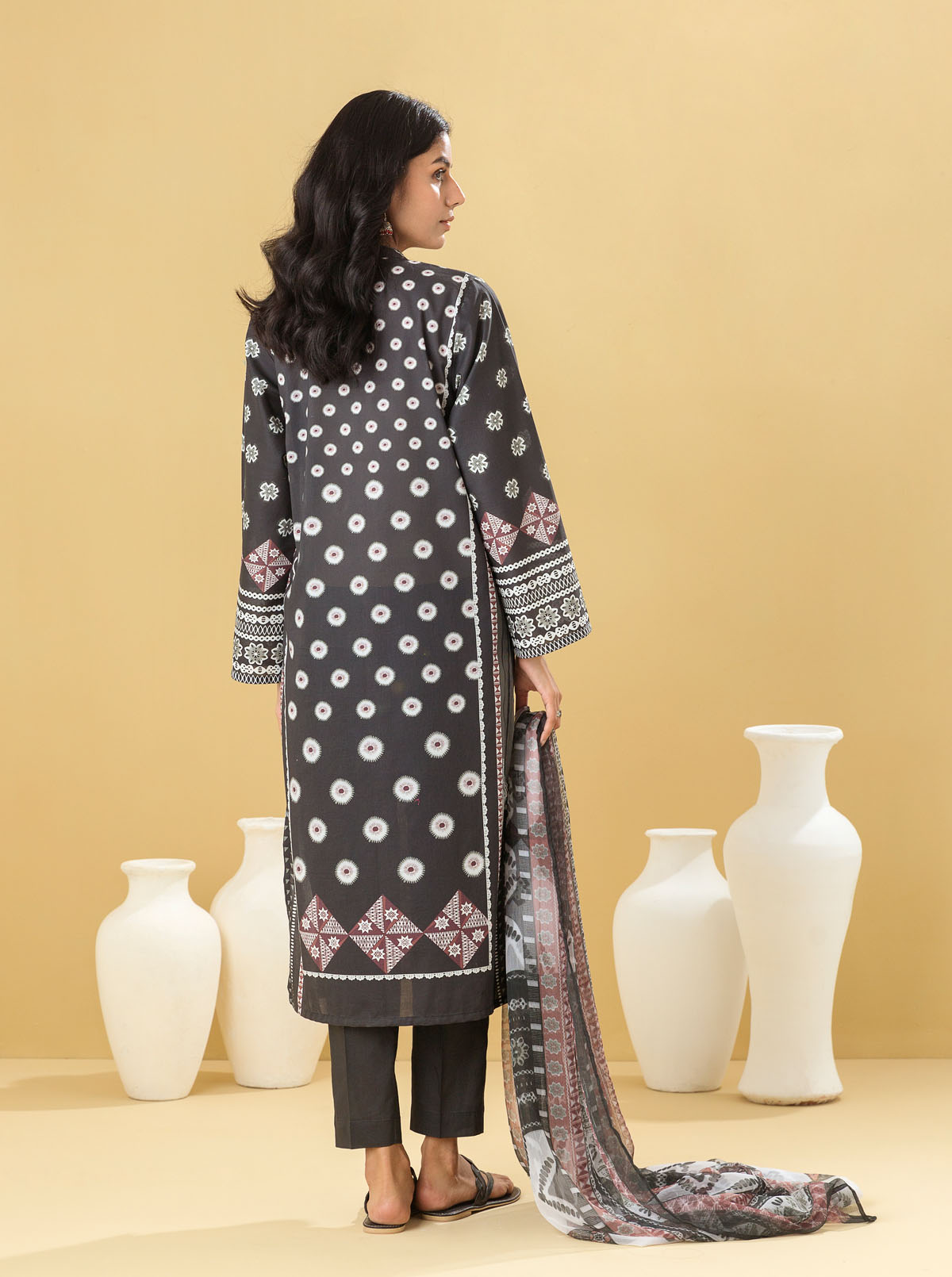 3 Piece - Printed Lawn Suit - Noir Hues