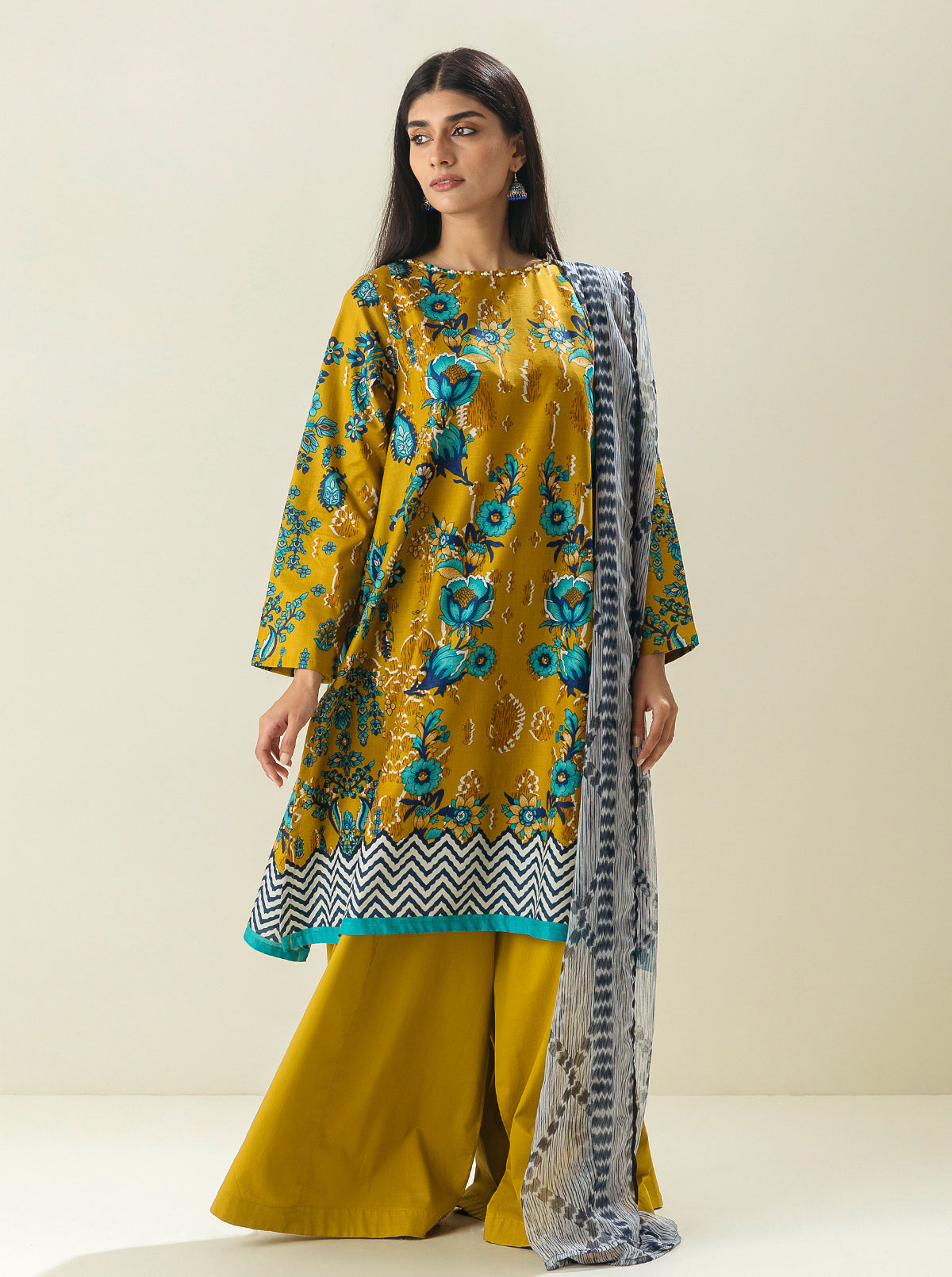 2 Piece - Printed Lawn Suit - Porcelain Dreams