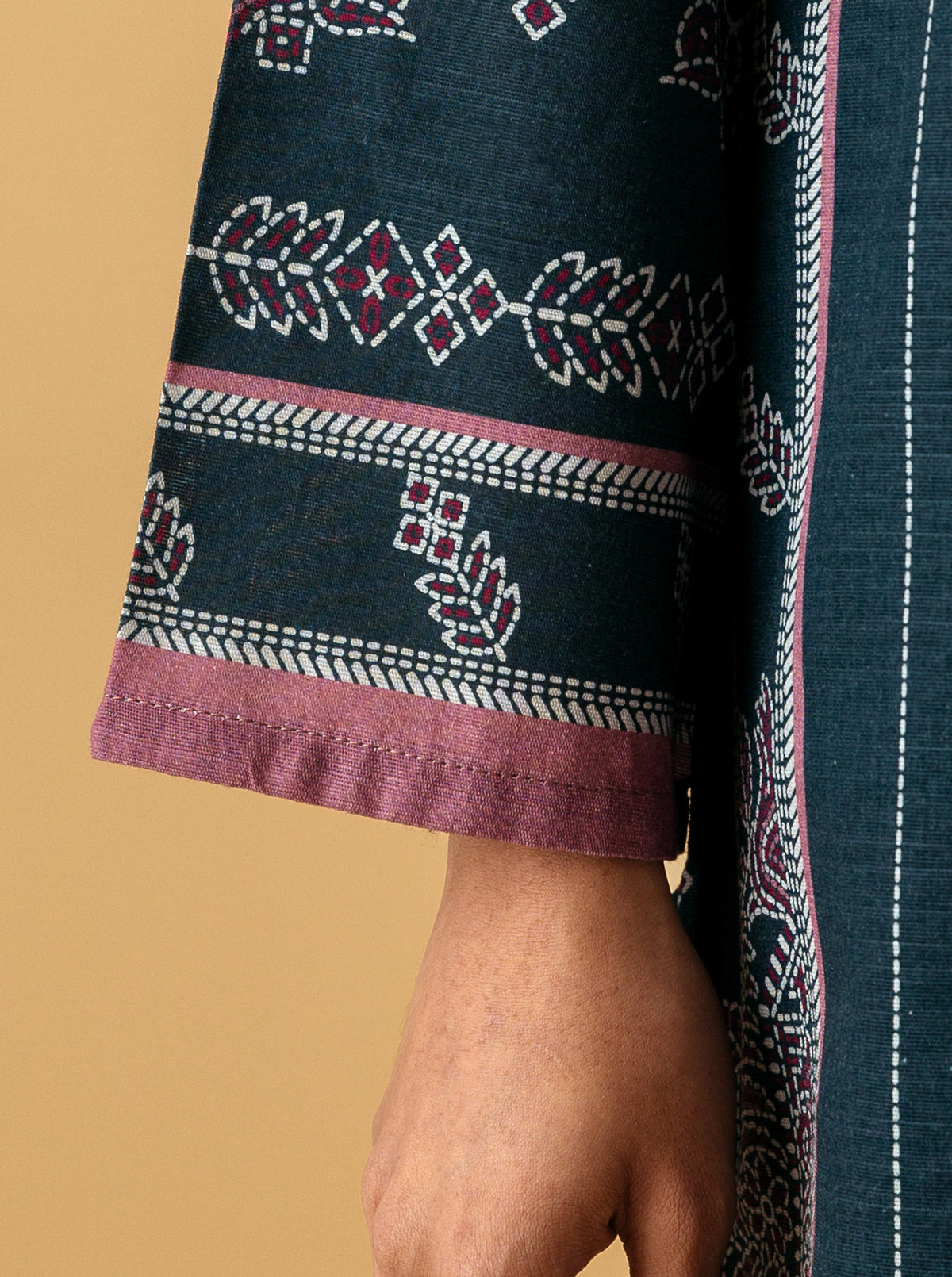 2 Piece - Printed Khaddar Suit - Majestic Coal