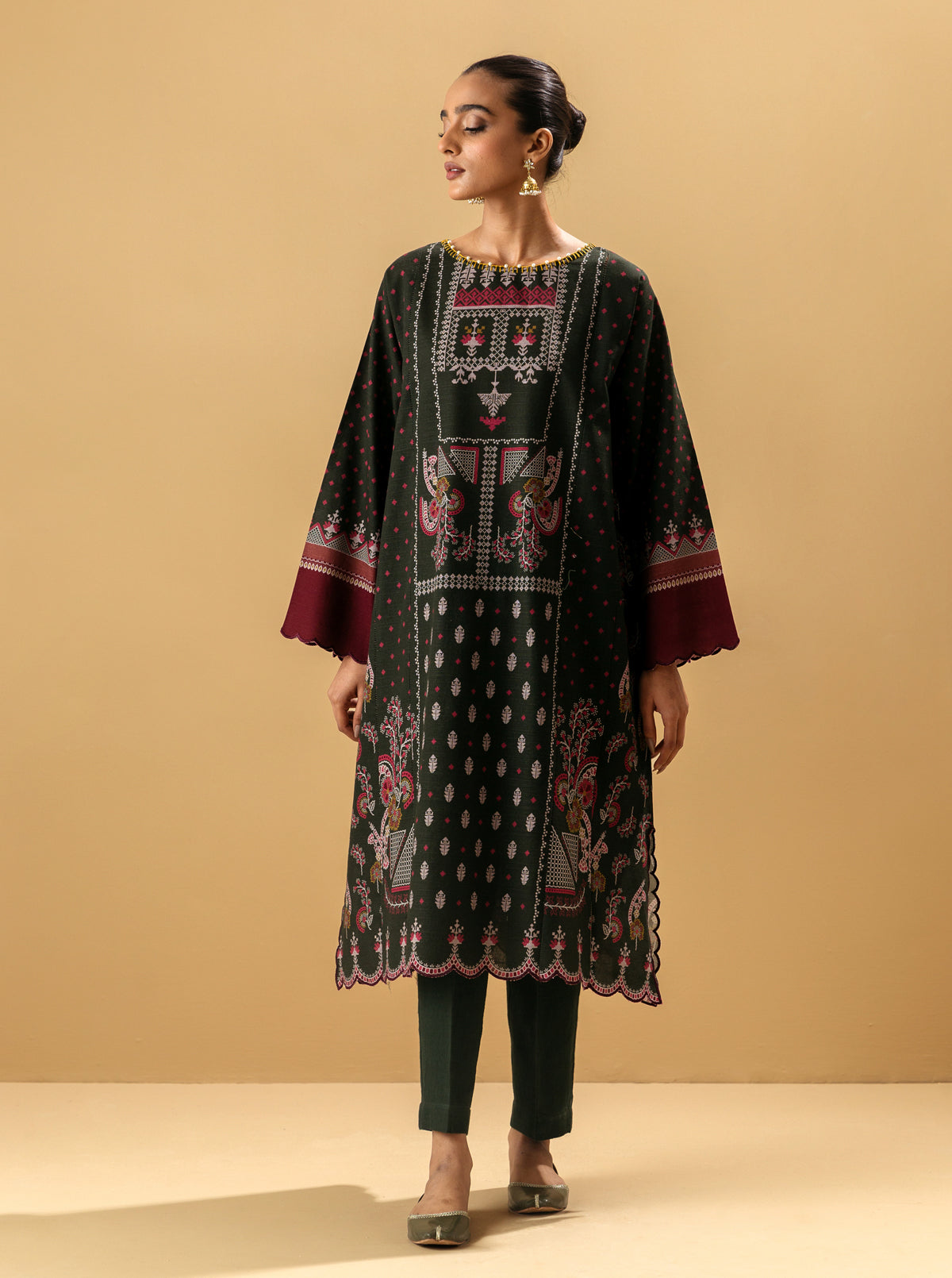 2 Piece - Printed Khaddar Suit - Utopia