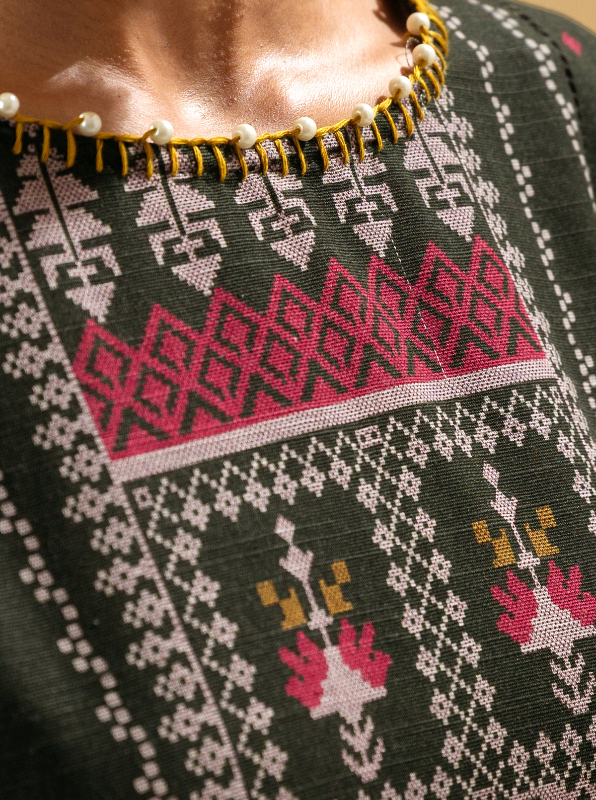 2 Piece - Printed Khaddar Suit - Utopia