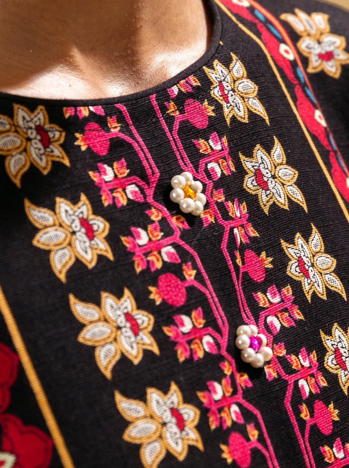 2 Piece - Printed Khaddar Suit - Black Forest