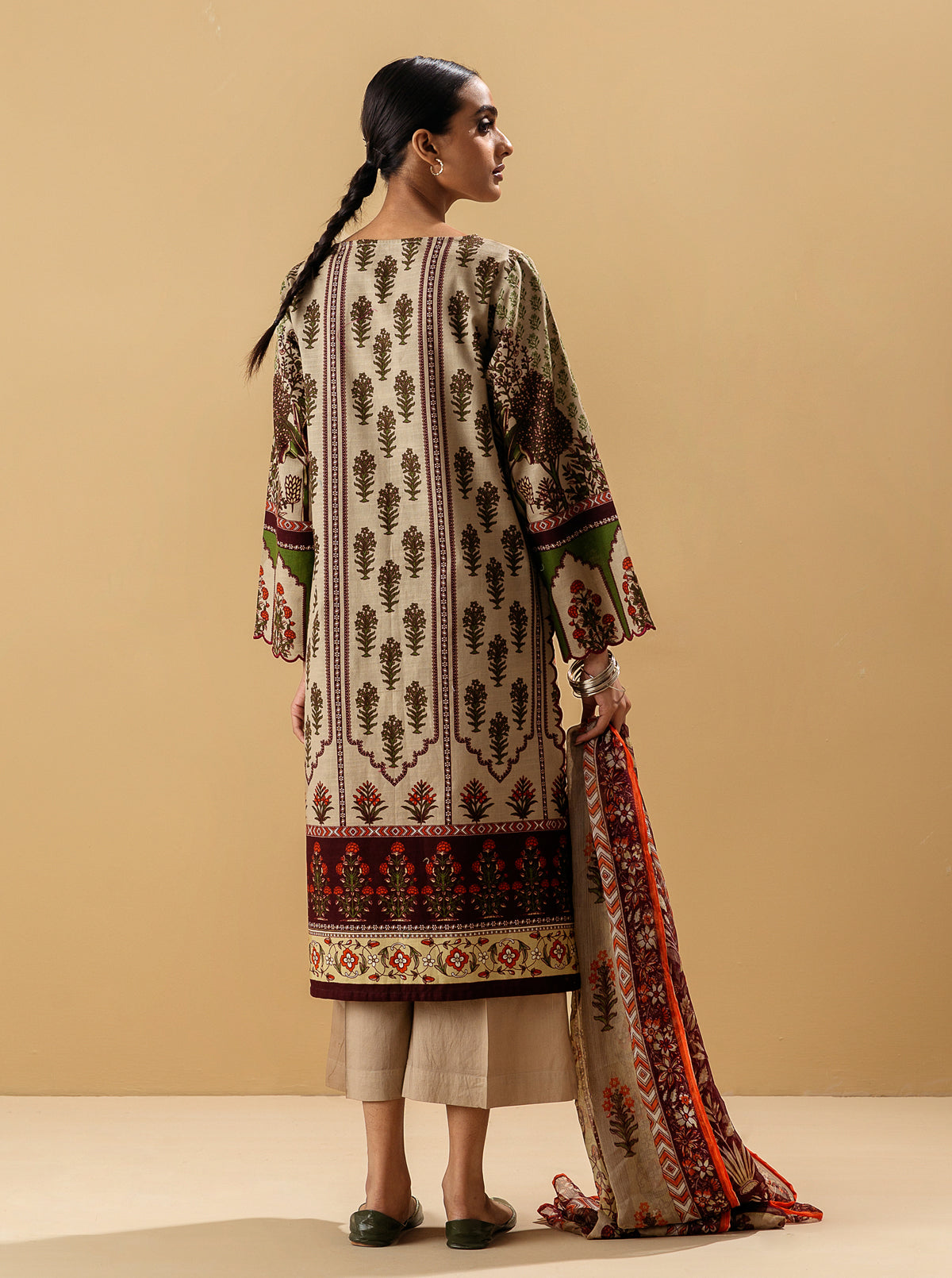 3 Piece - Printed Khaddar Suit - Tropical Fawn