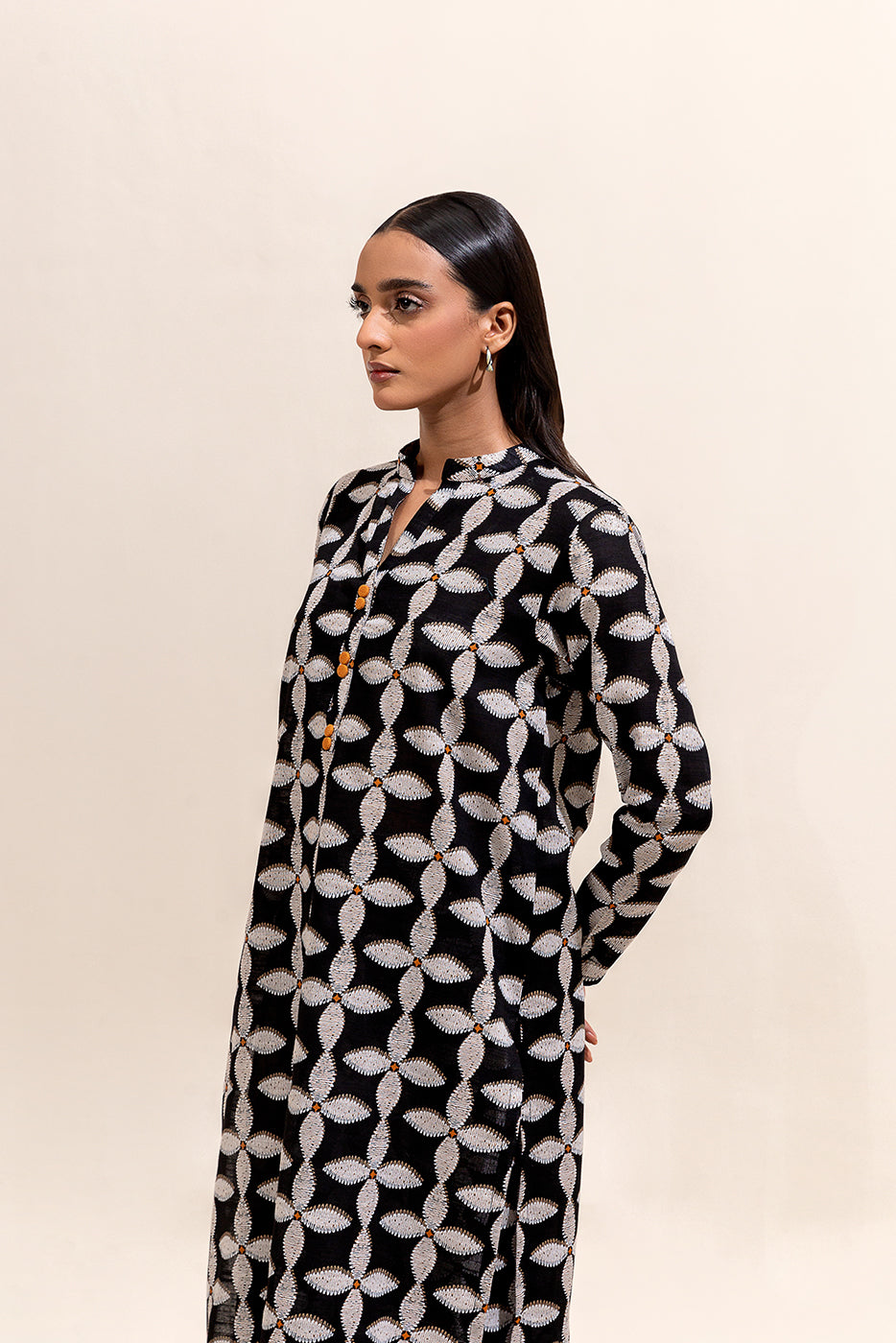 2 Piece Printed Khaddar Suit-Monochrome Bliss (Unstitched)