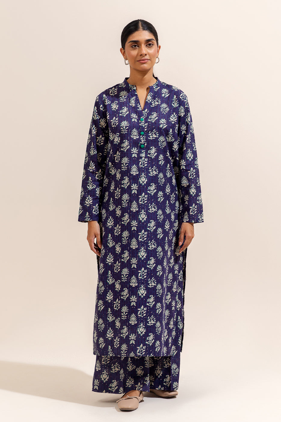 2 Piece Printed Khaddar Suit-Raisin Tale (Unstitched)