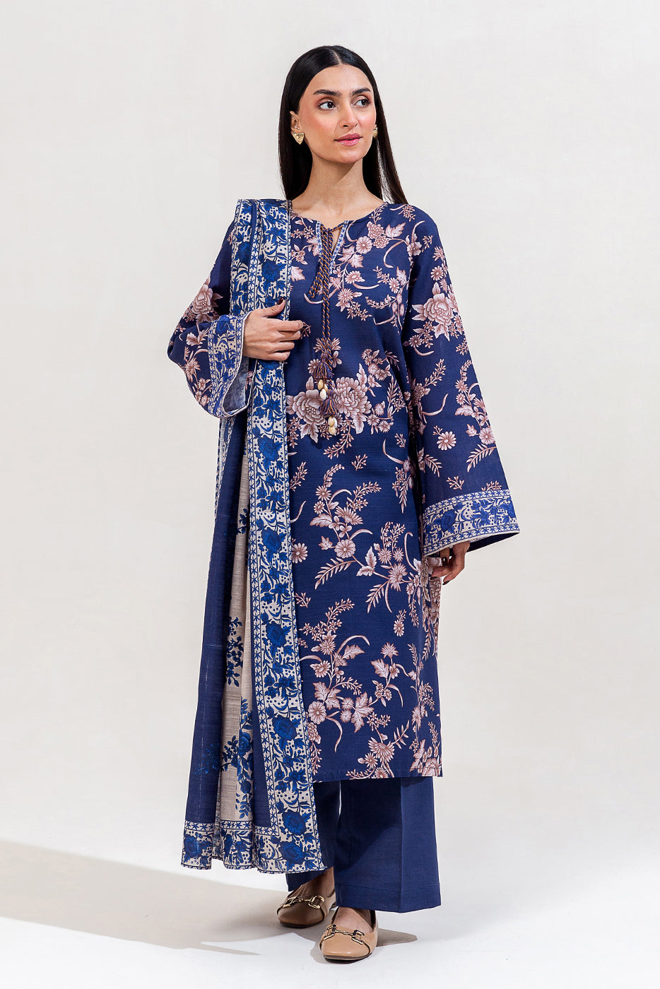 3 Piece Printed Khaddar Suit-Berry Bloom (Unstitched)