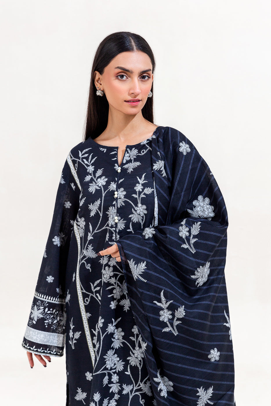 3 Piece Printed Khaddar Suit-Smokey Ash (Unstitched)