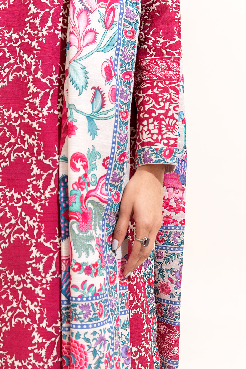 3 Piece Printed Khaddar Suit-Thistle Garden (Unstitched)