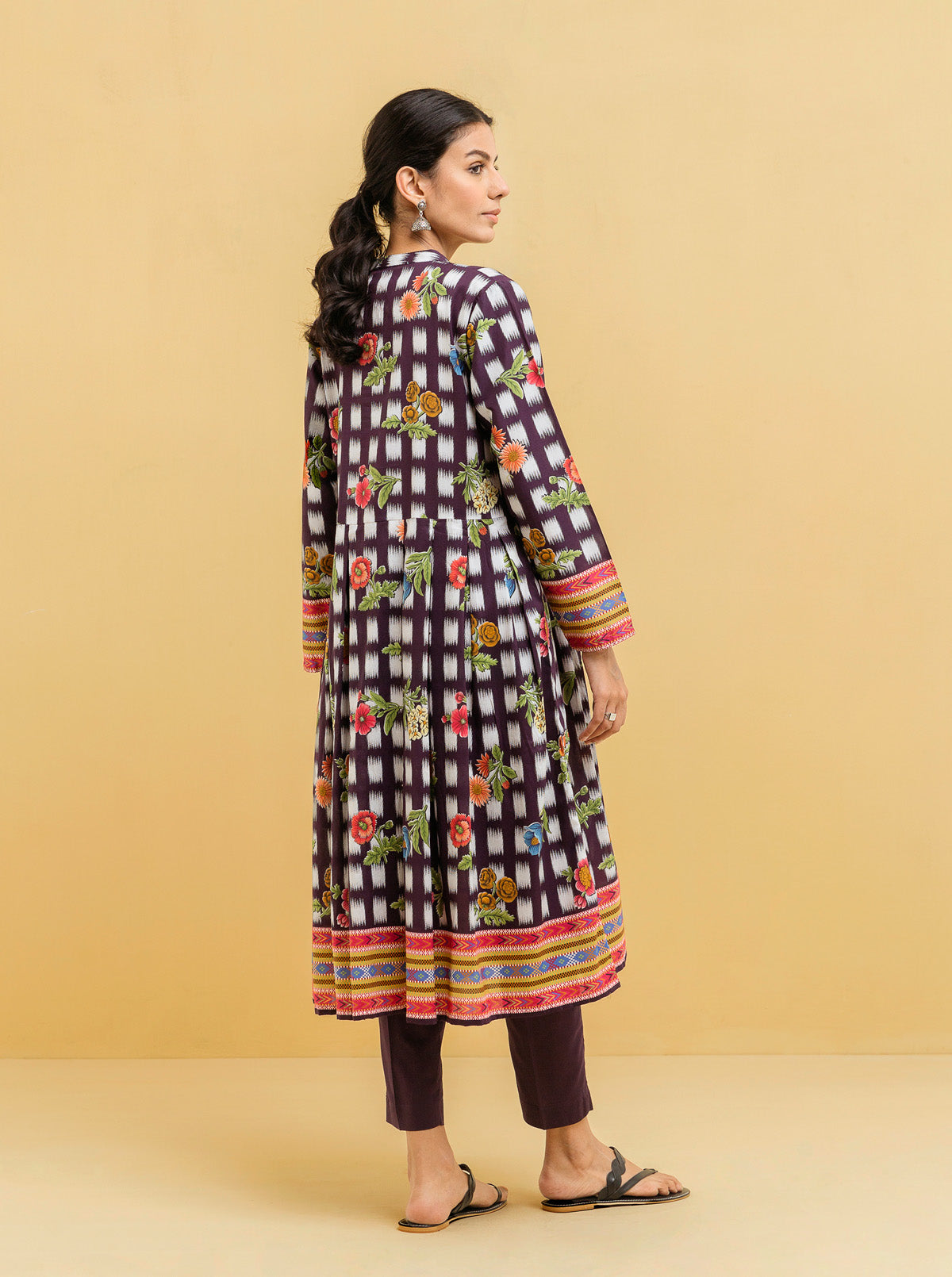 2 Piece - Printed Lawn Suit - Allure Flora