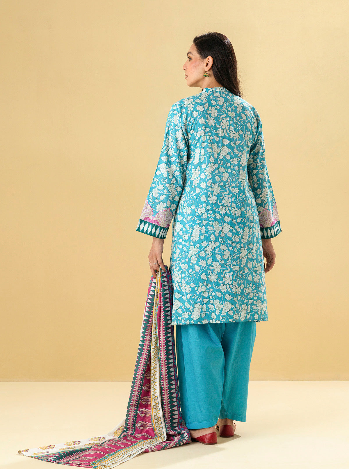3 PIECE - PRINTED LAWN SUIT - DELICATE FLORA