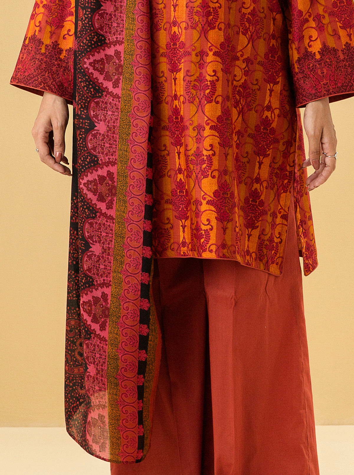 3 Piece - Printed Lawn Suit - Antique Treasure