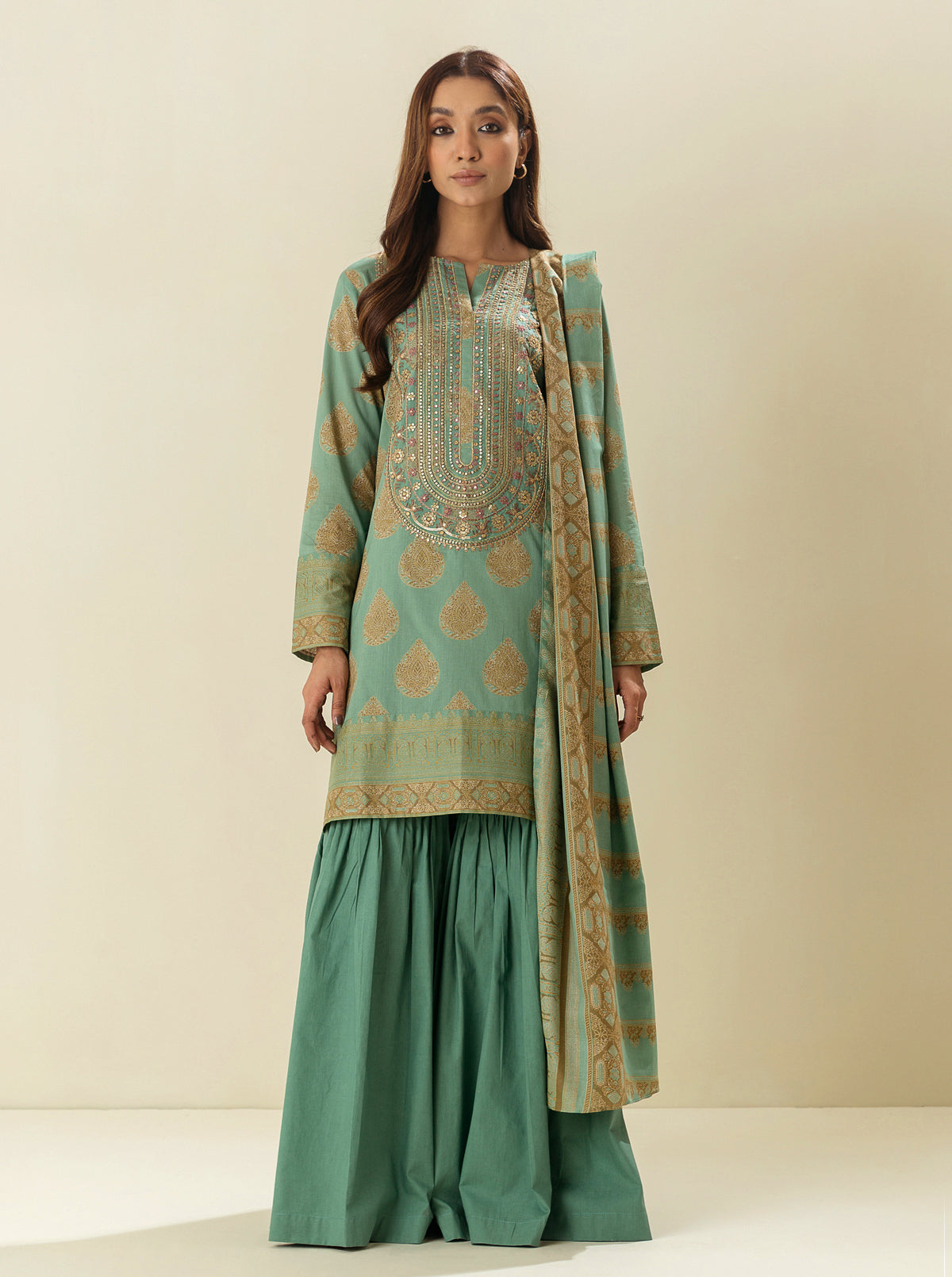 2 Piece - Embroiderd Lawn Suit - Breezy Sun